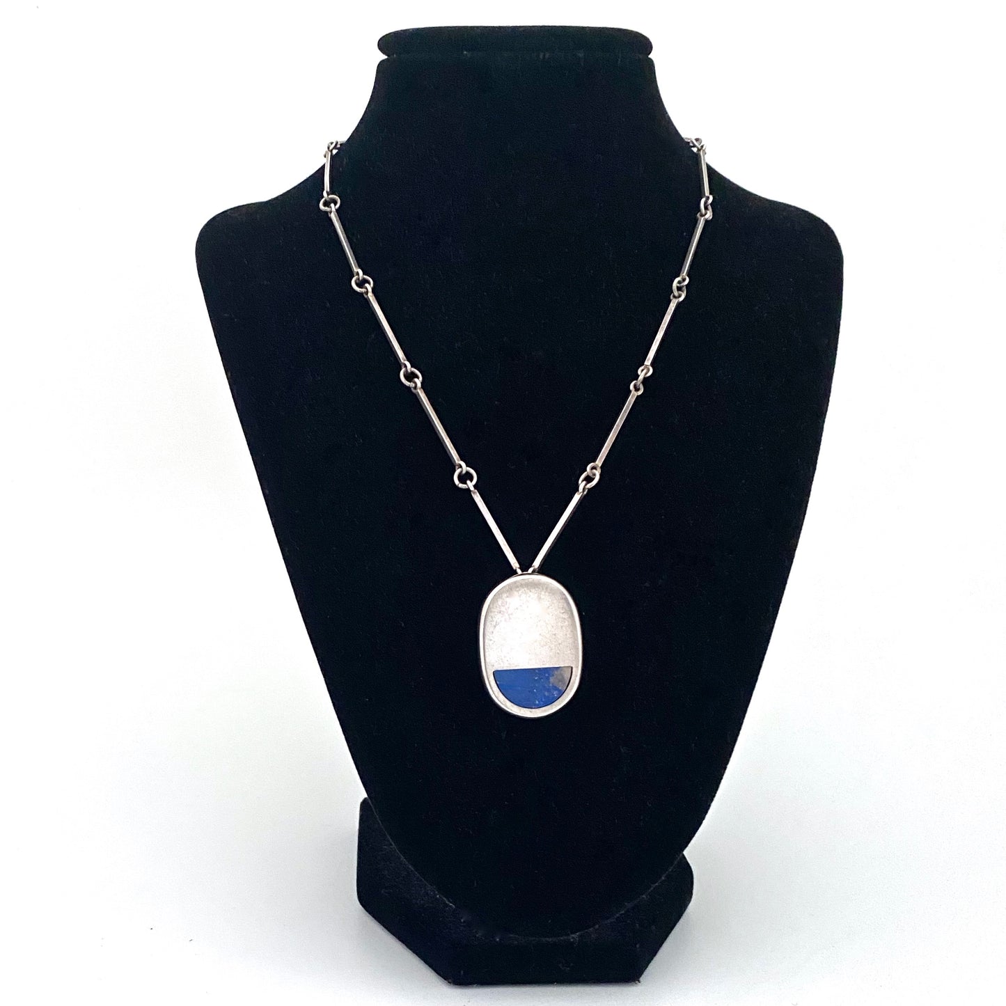 detail Arne Johansen Denmark vintage silver lapis lazuli pendant necklace Scandinavian Modernist jewelry design