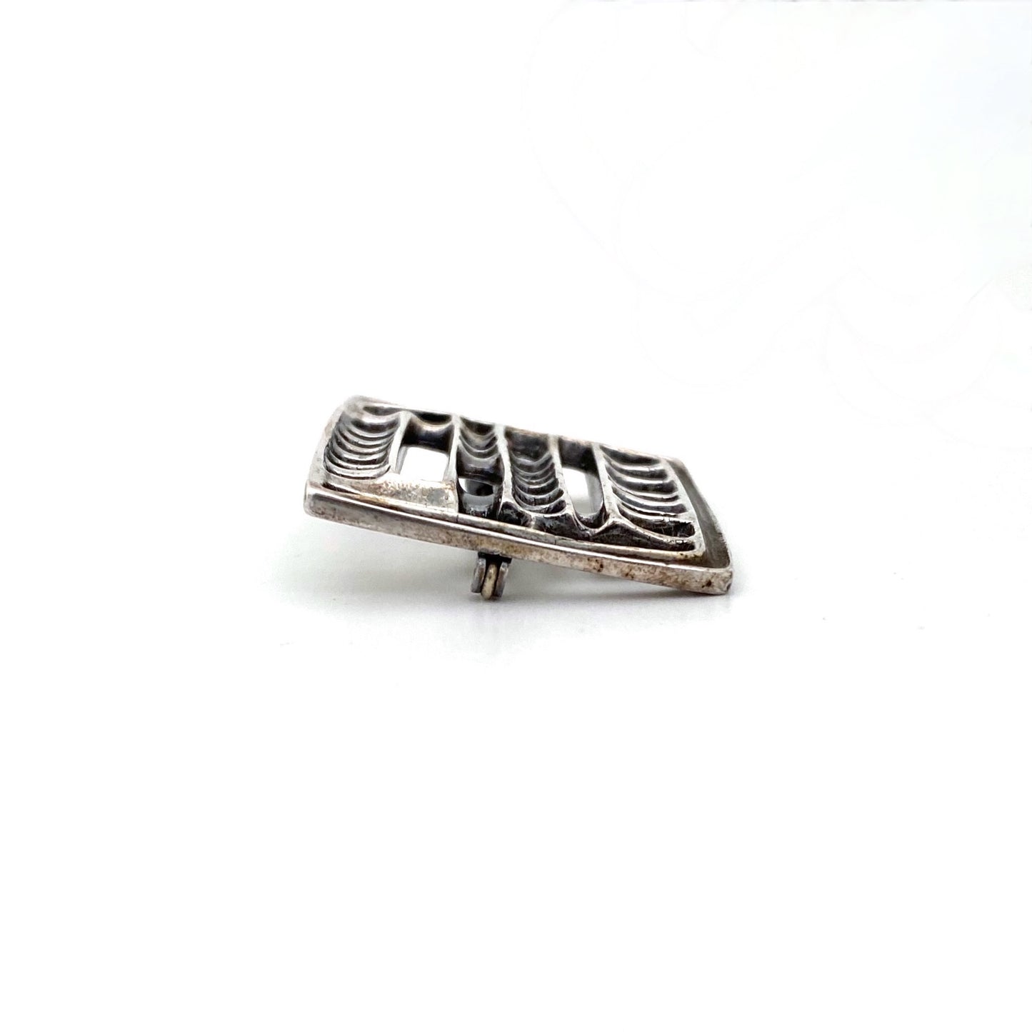 profile David-Andersen Norway vintage silver abstract brooch Bjorn Sigurd Ostern Scandinavian Modernist jewelry design