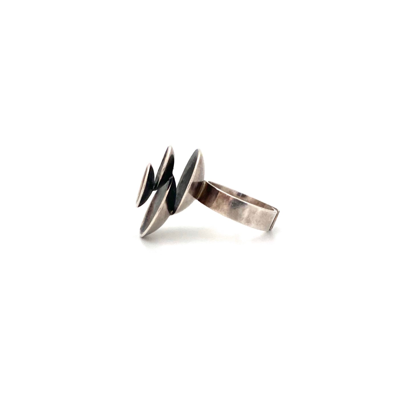 profile Elis Kauppi Kupittaan Kulta Finland vintage silver discs ring Scandinavian Modernist jewelry design