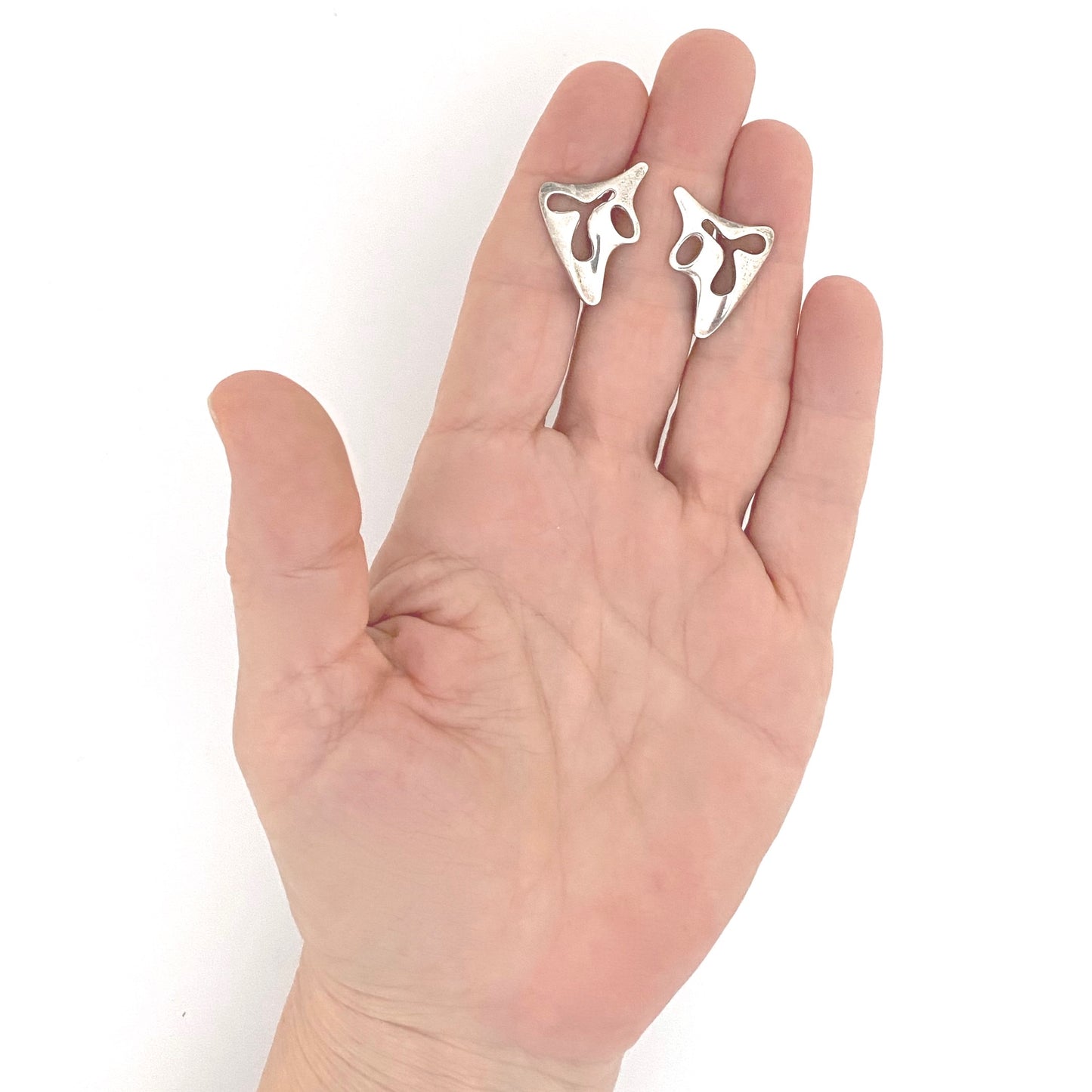 scale Georg Jensen Denmark vintage silver earrings 119 Henning Koppel Scandinavian Modernist jewelry design