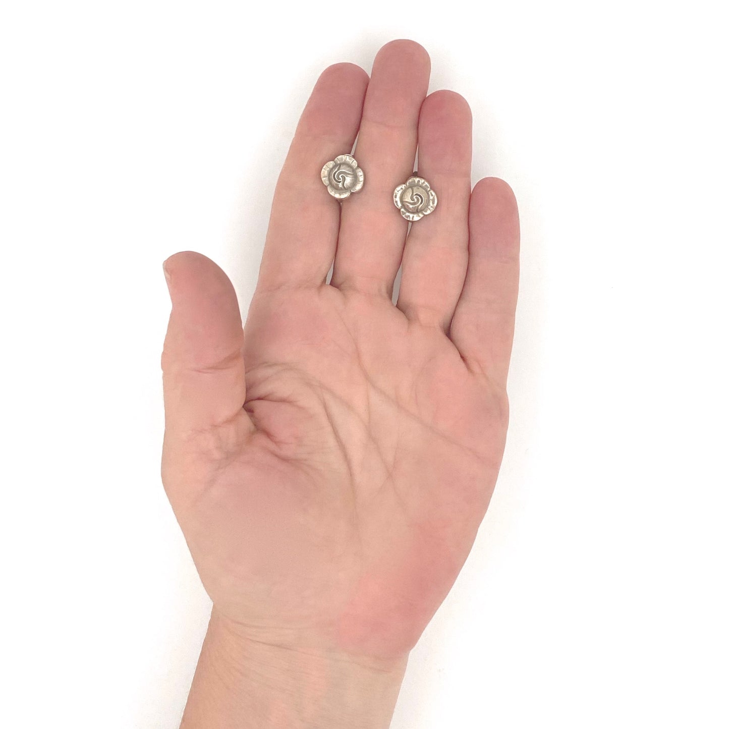 scale Georg Jensen Denmark vintage silver flower earrings 89 screwback Scandinavian jewelry design