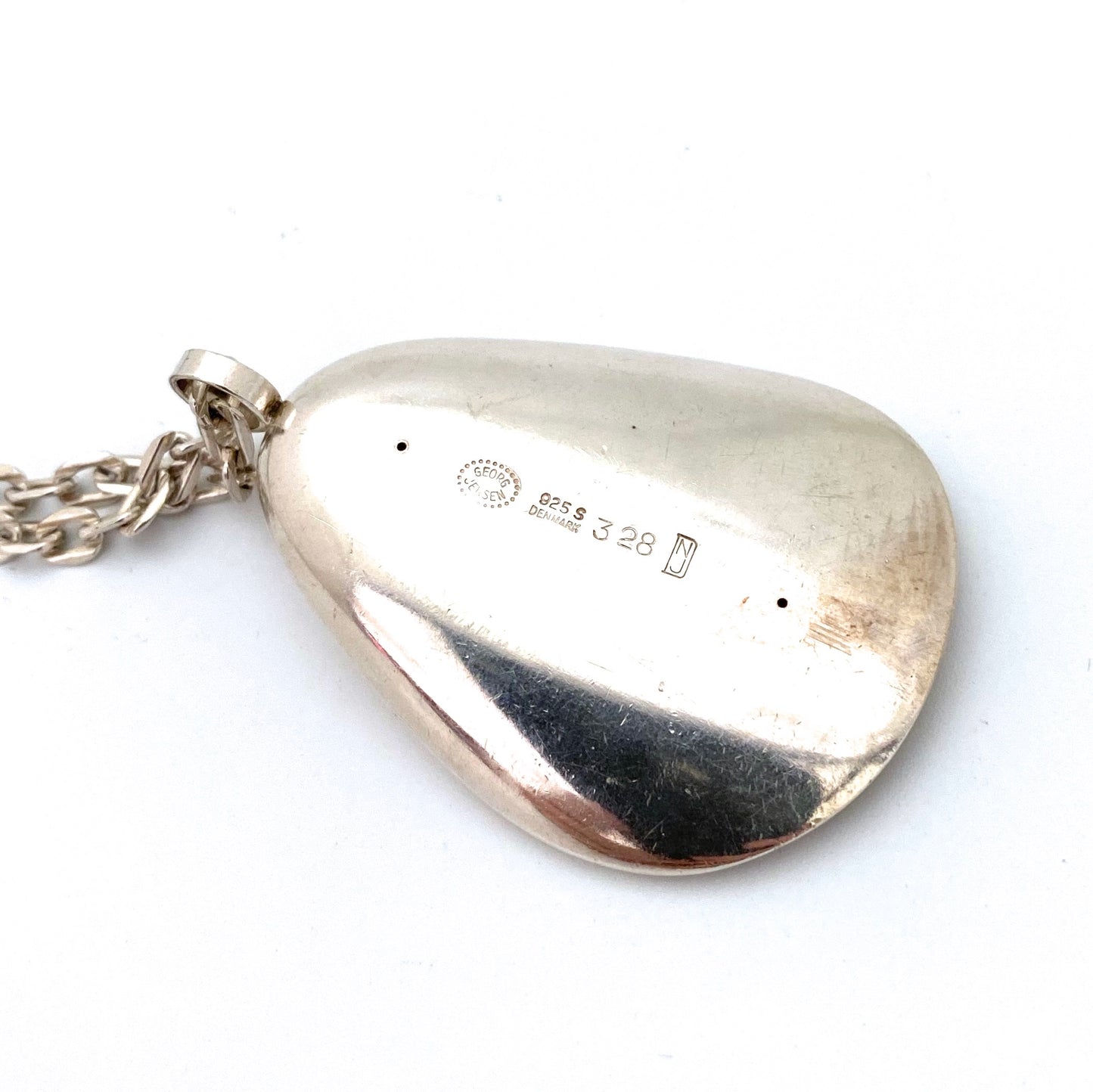 Georg Jensen shell pendant necklace #328 ~ Nanna Ditzel