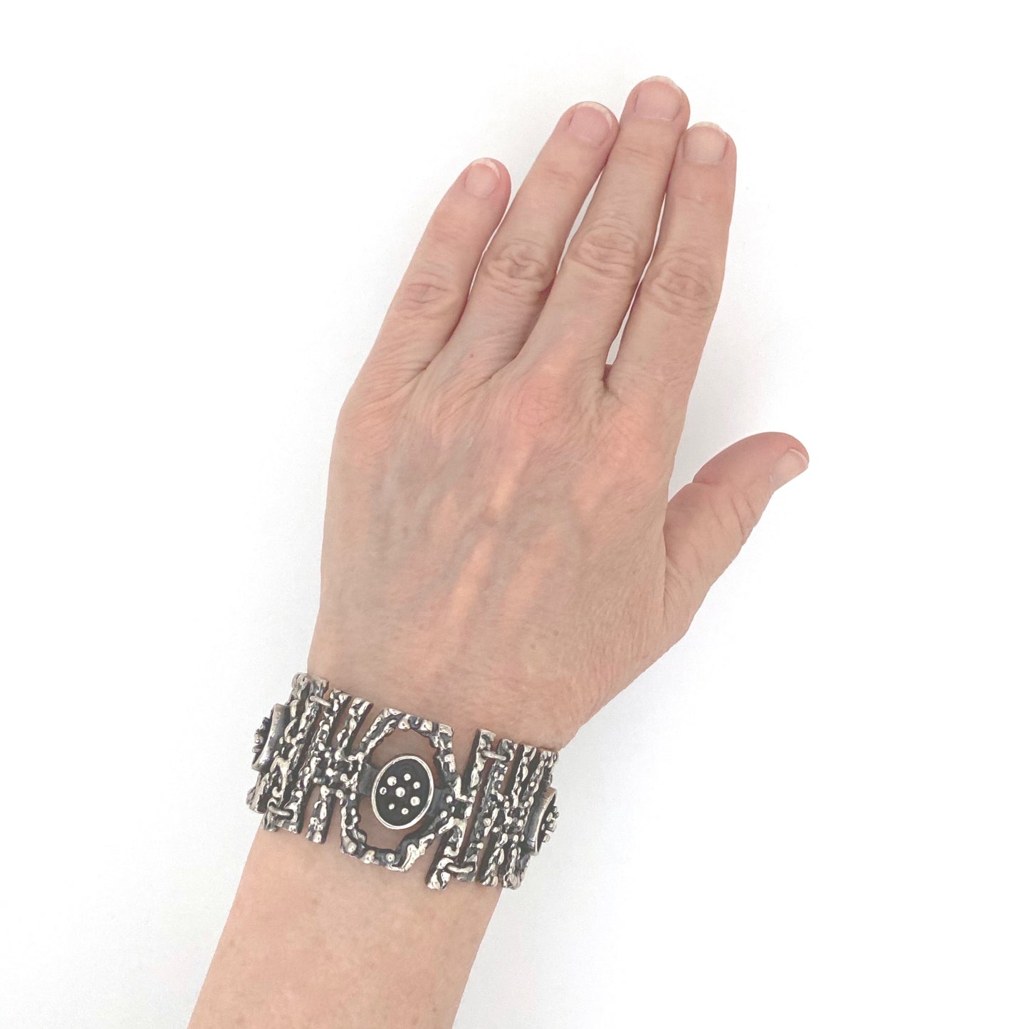 scale Guy Vidal Canada vintage brutalist pewter openwork panel link bracelet Canadian Modernist jewelry design