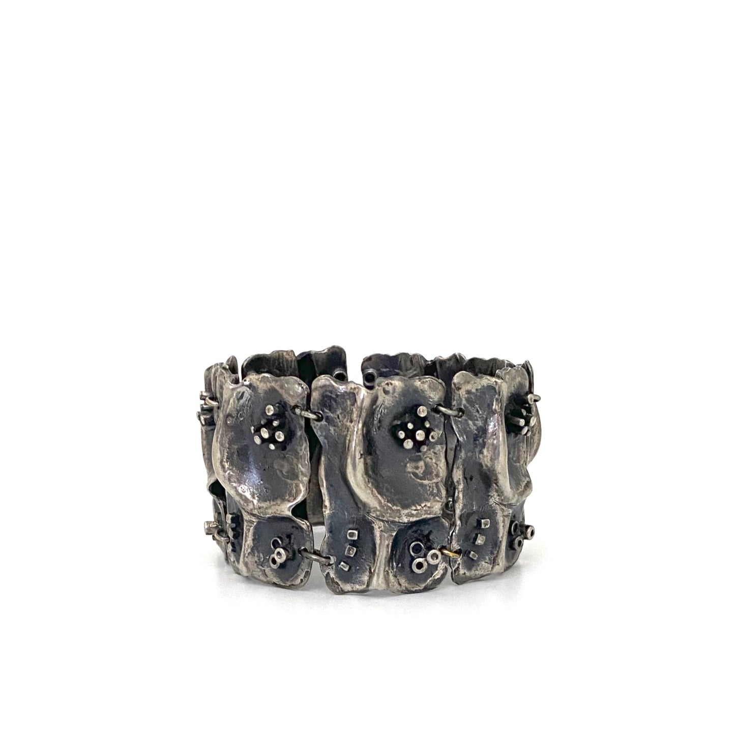 detail Guy Vidal Canada vintage brutalist pewter wide panel link bracelet rare Canadian Modernist jewelry design