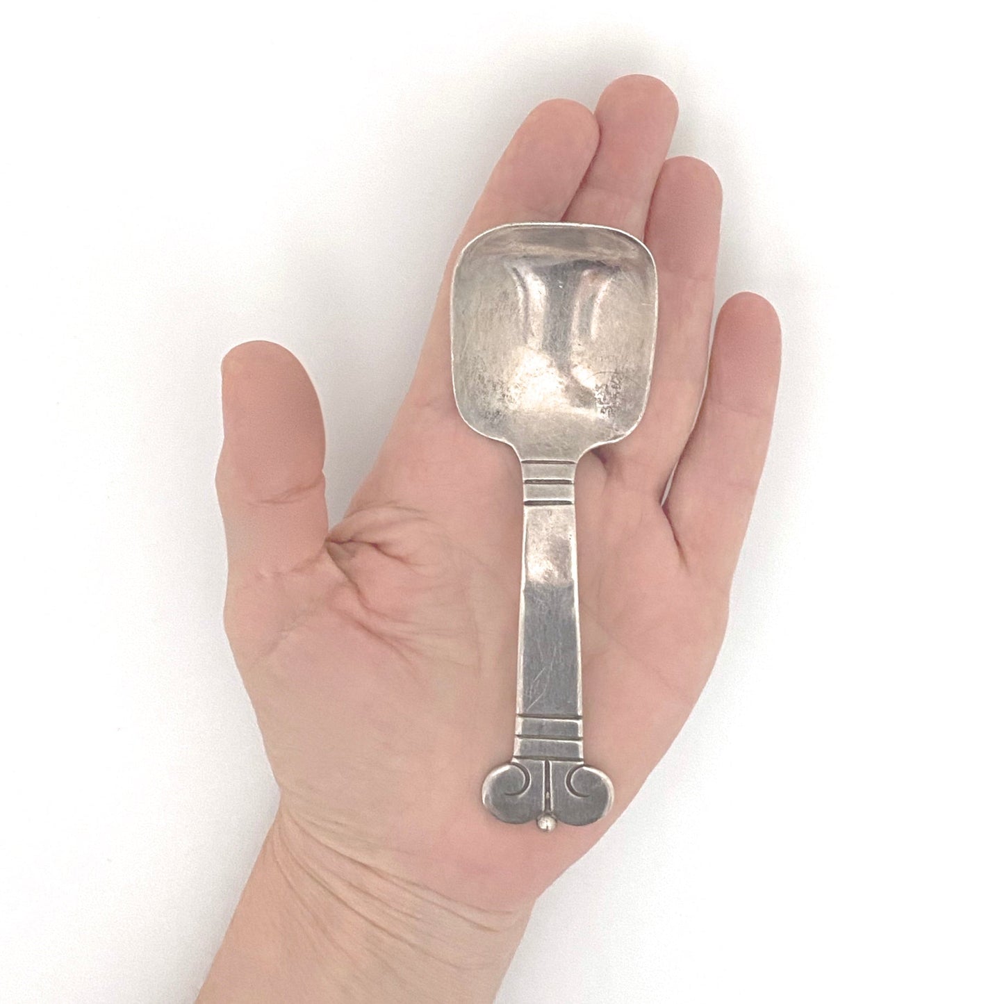 Hector Aguilar Aztec serving / caddy spoon ~ 940 silver