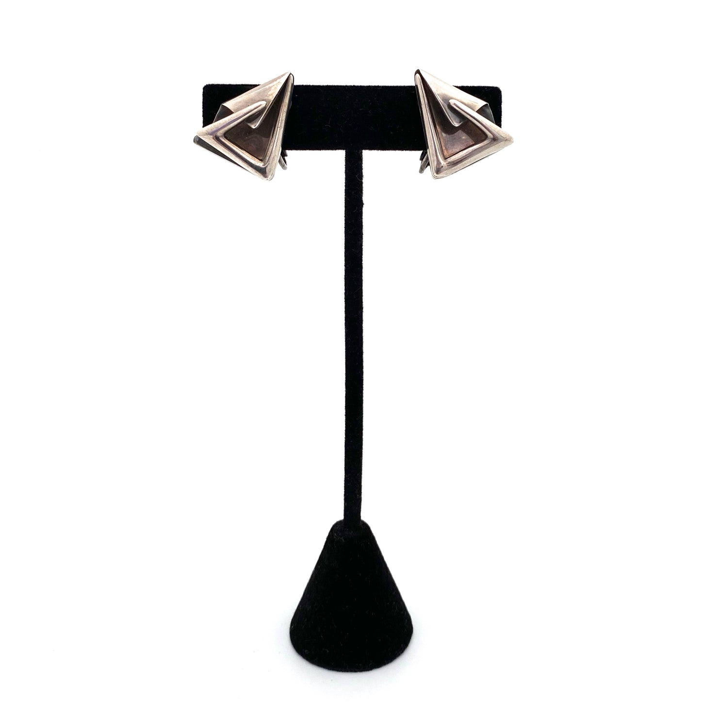 Sigi Pineda dimensional earrings ~ adjustable clips