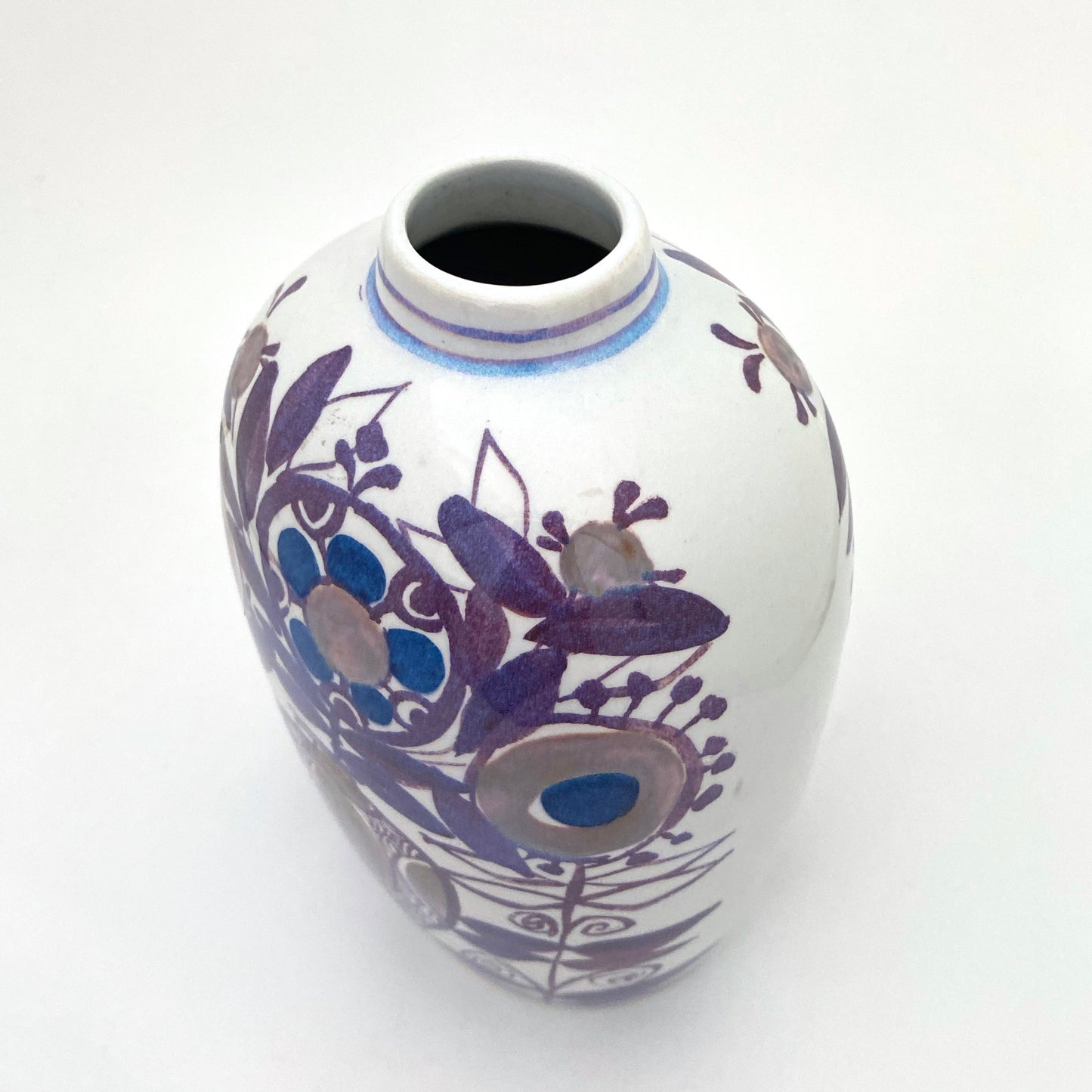 Royal Copenhagen 'Tenera' vase ~ Kari Christensen