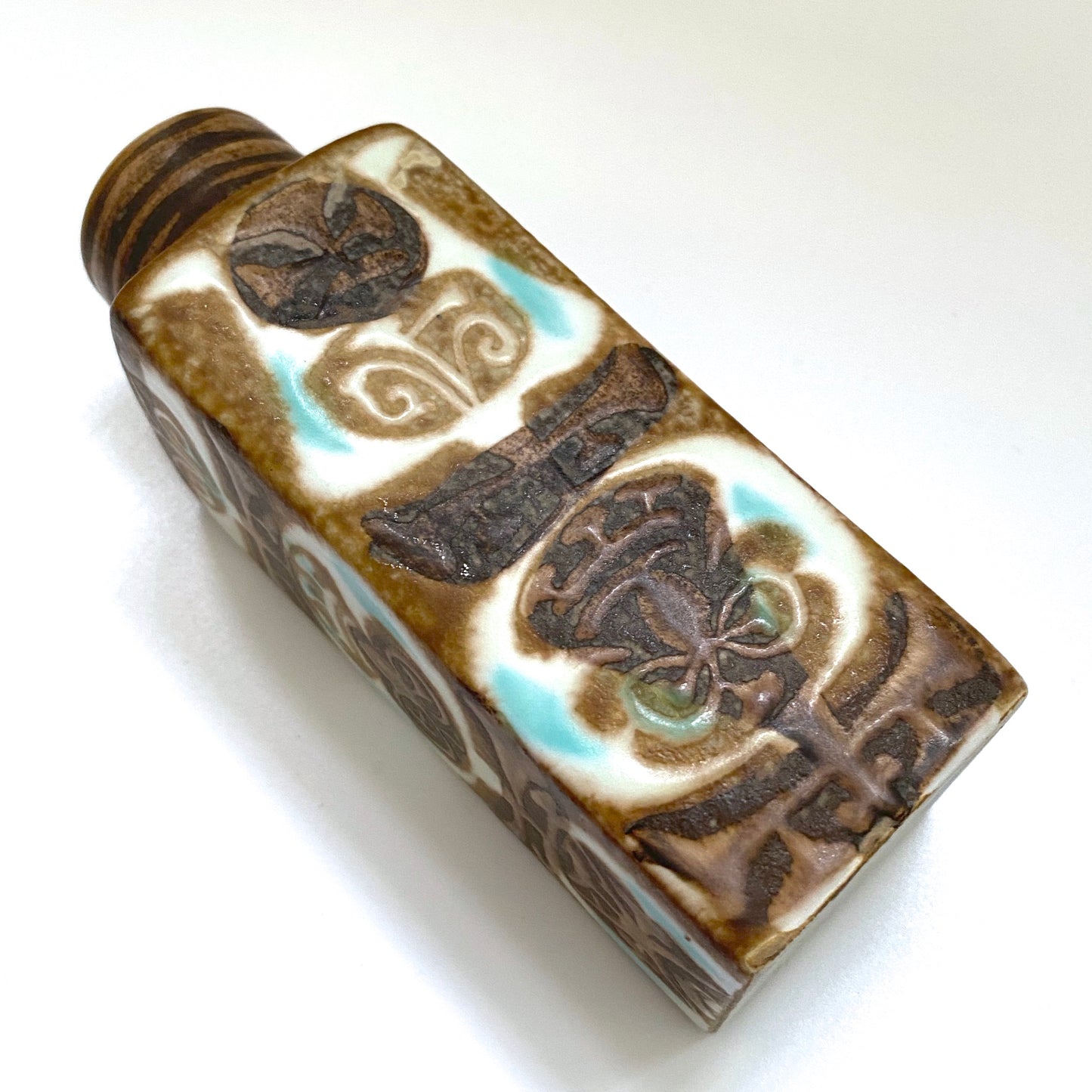 Royal Copenhagen small 'Baca' vase ~ Nils Thorsson