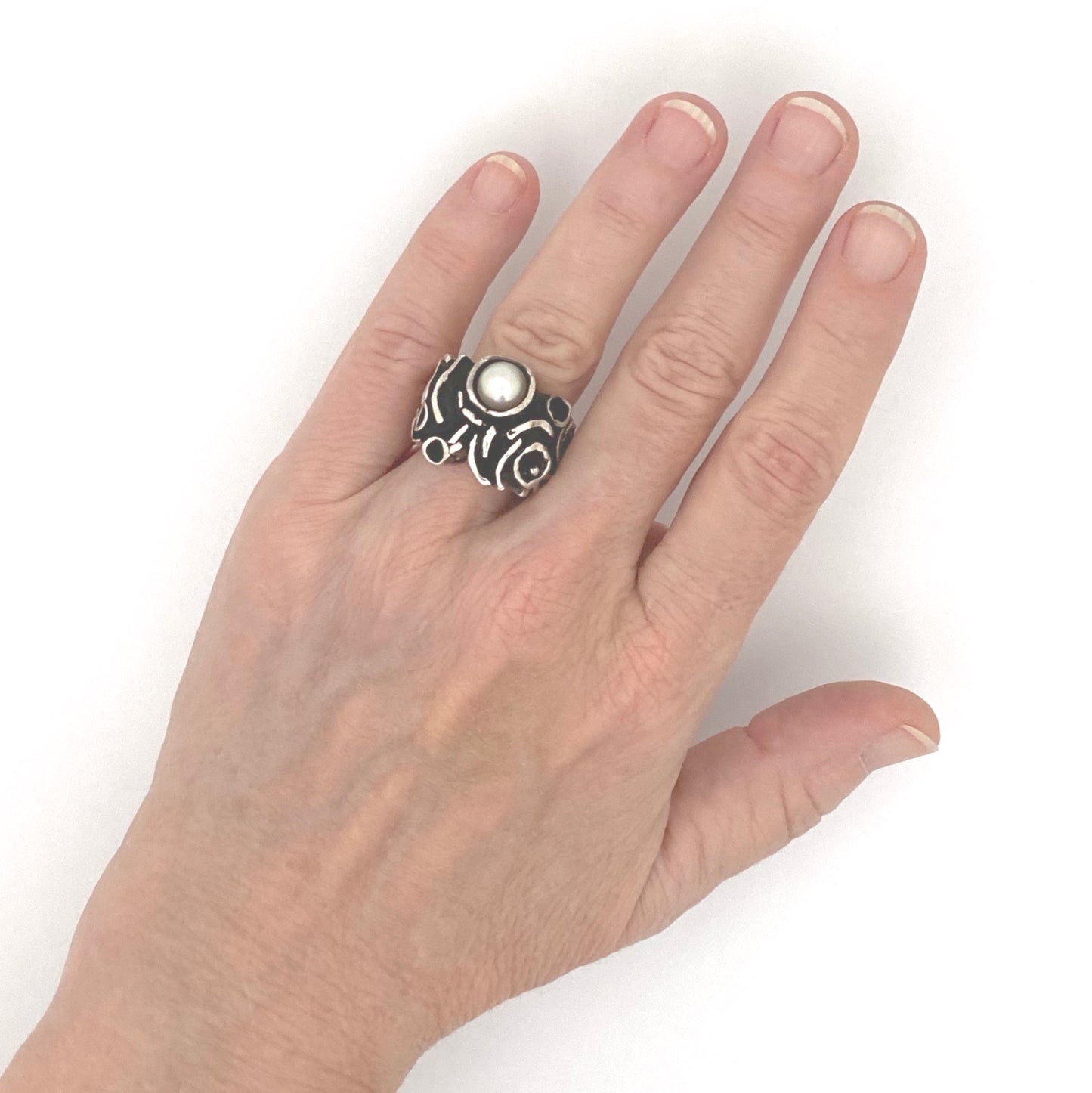 scale Hans Gehrig Canada vintage silver pearly brutalist ring Canadian Modernist jewelry design