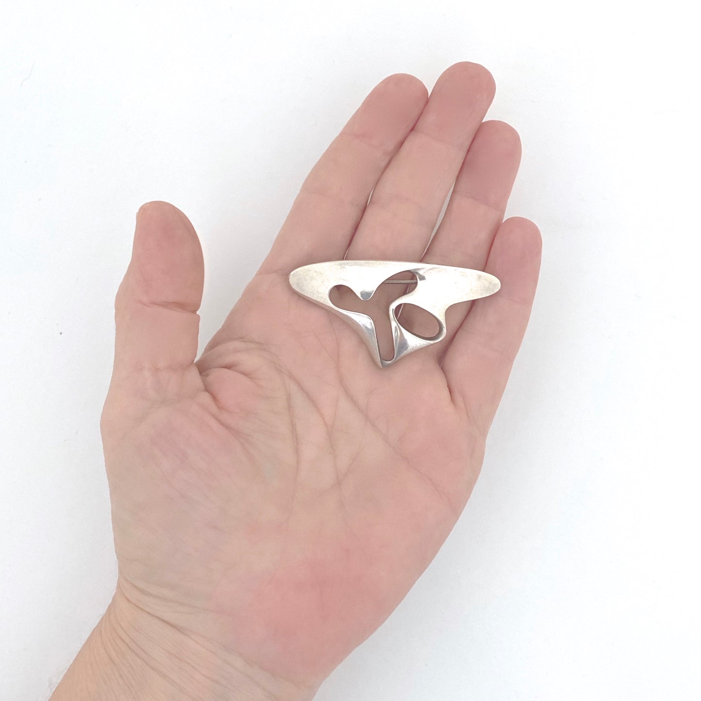 scale Georg Jensen Denmark vintage silver brooch 325 Henning Koppel Scandinavian Modernist jewelry design