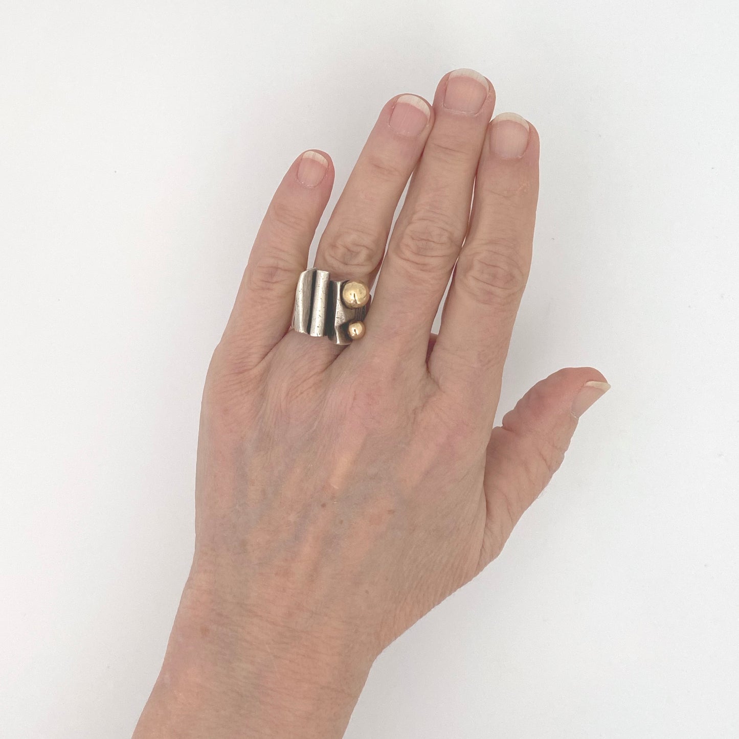 scale large heavy vintage silver 18k gold Modernist ring attr Walter Schluep Canada