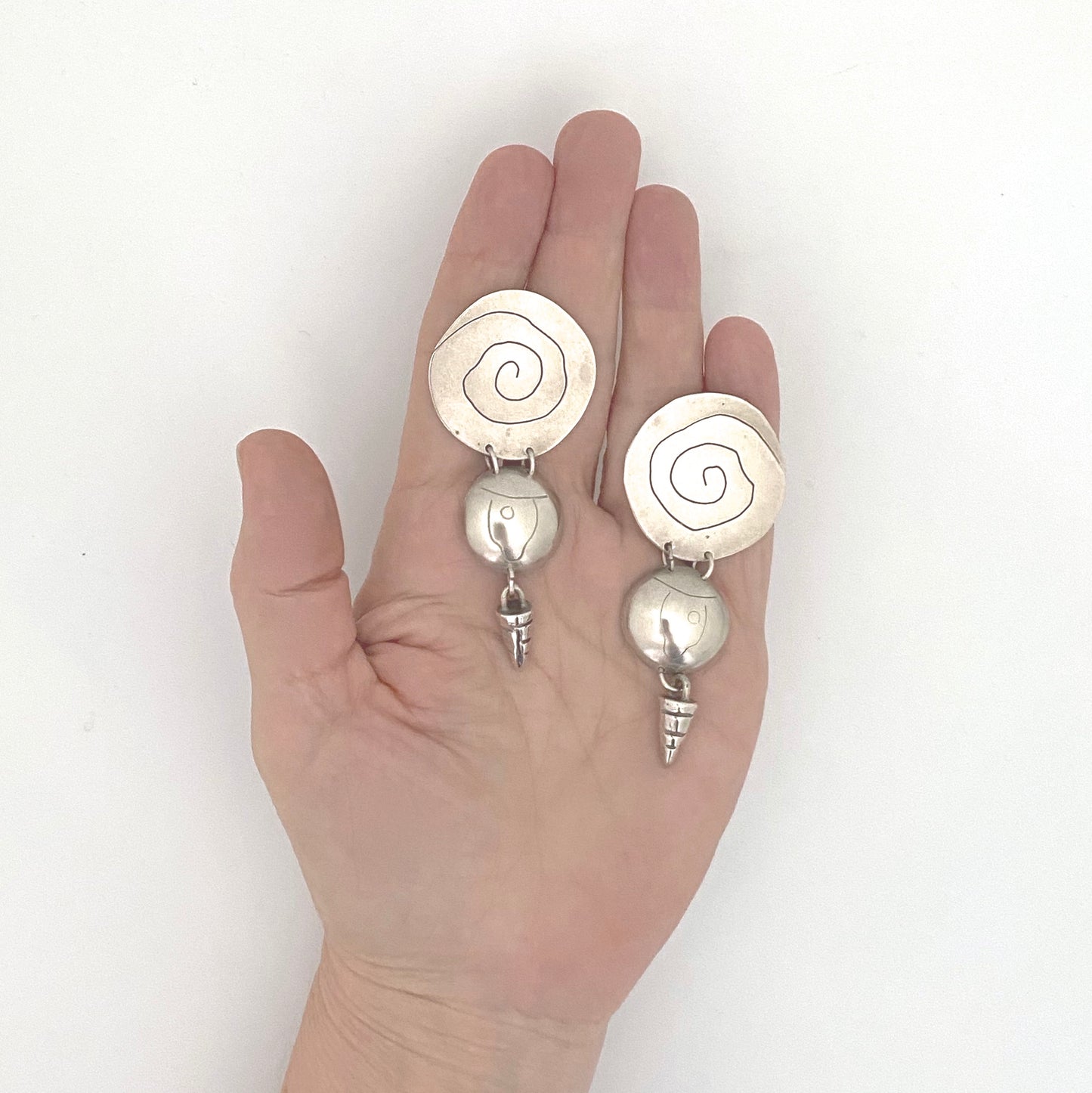 scale Anne Sportun Canada vintage silver long kinetic drop earrings postmodern jewelry design