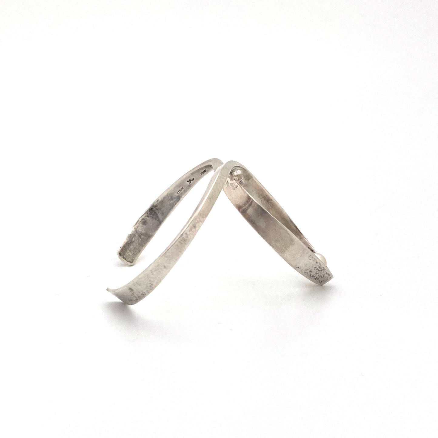 profile Jean Lasnier USA vintage silver pearl cuff bracelet American Modernist jewelry design