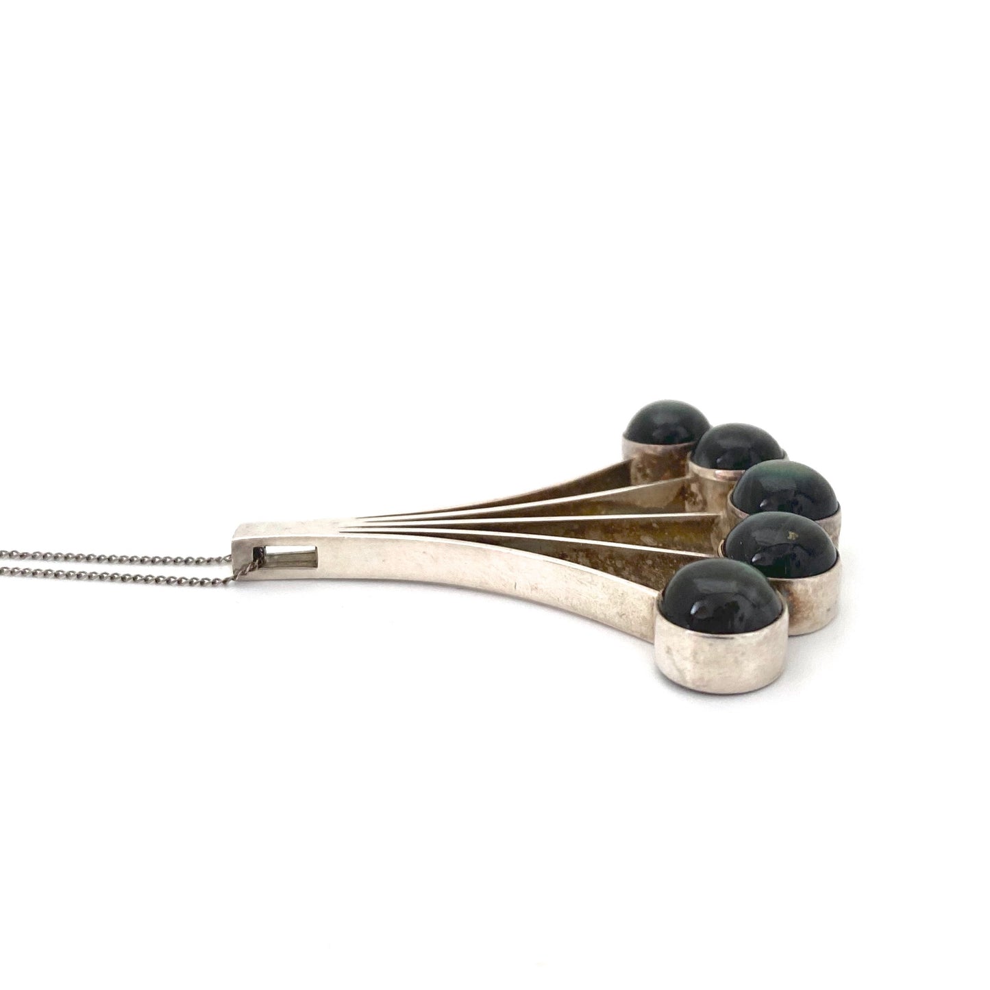 profile Kaunis Koru Finland large vintage silver and spectrolite pendant necklace Scandinavian Modernist jewelry design