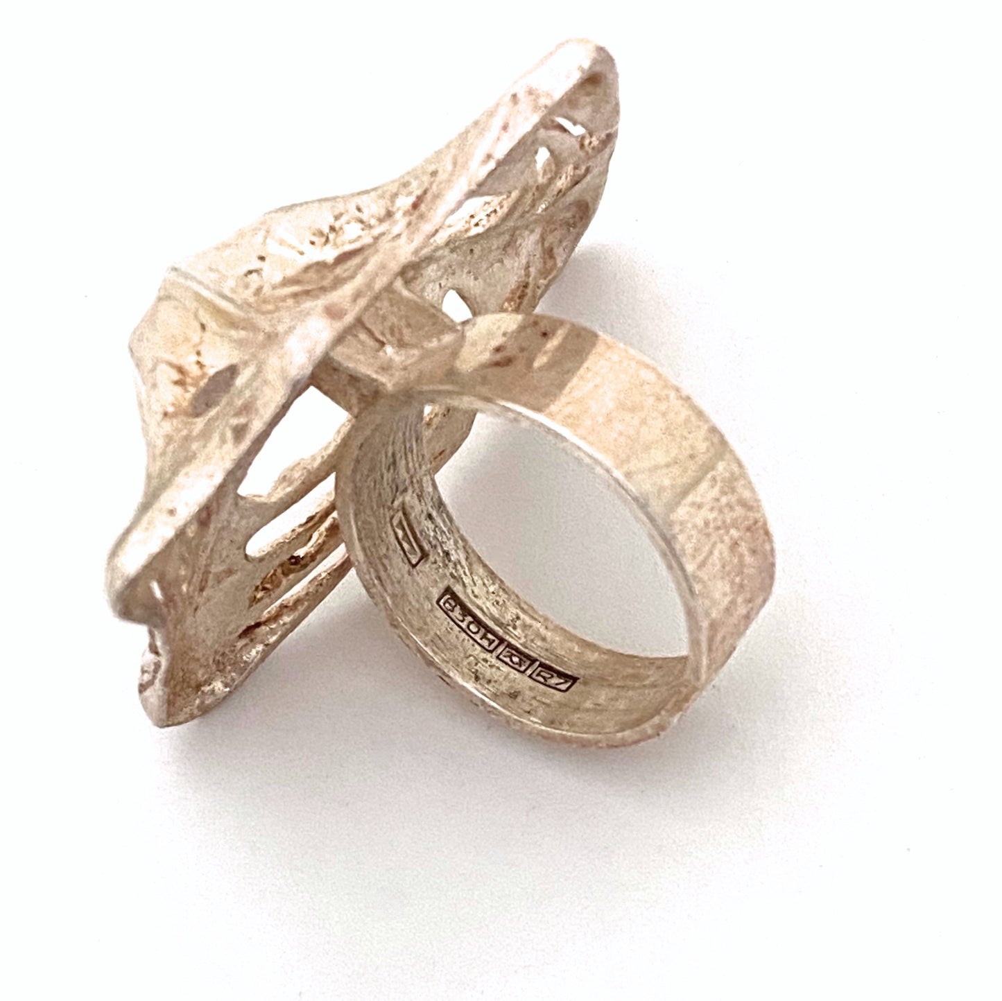 Sten & Laine large silver openwork ring ~ 1970
