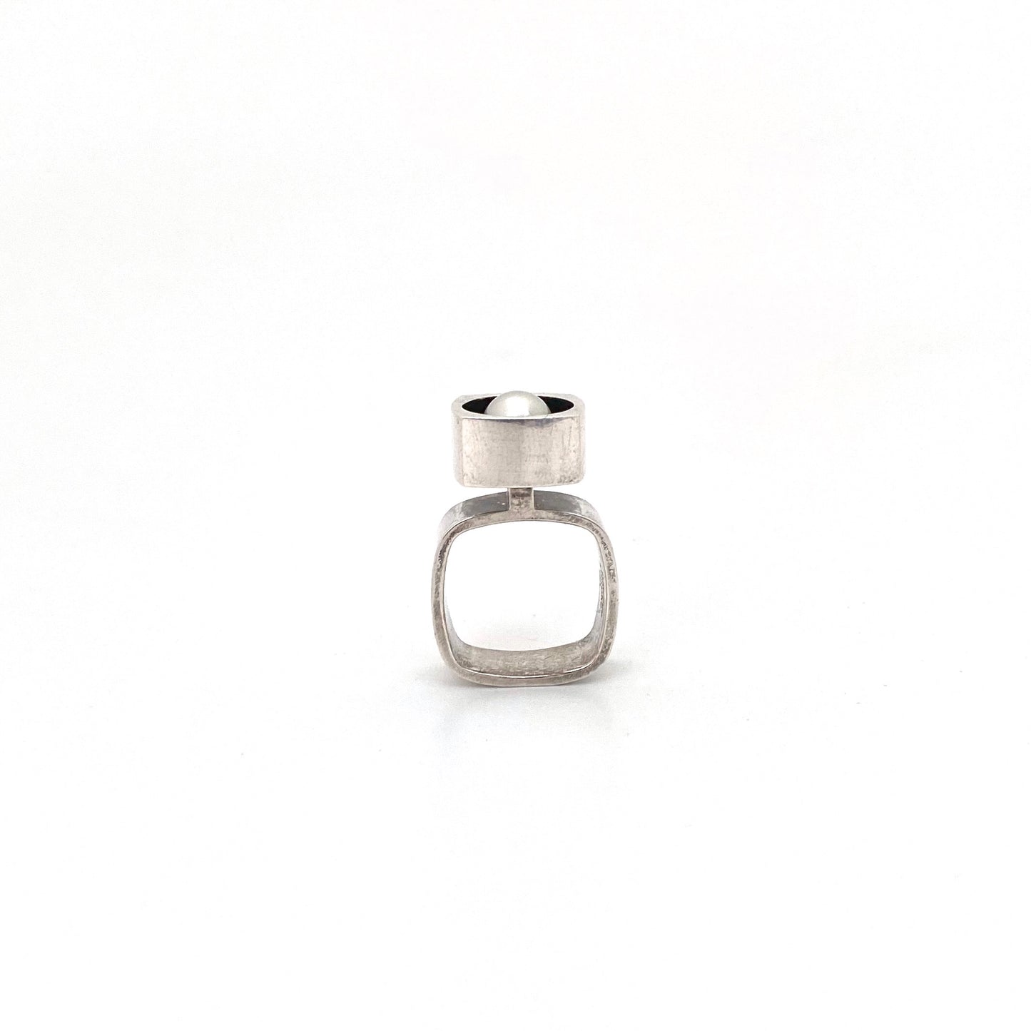 profile Walter Schluep Canada vintage silver and pearl ring with original box Canadian Modernist jewelry design