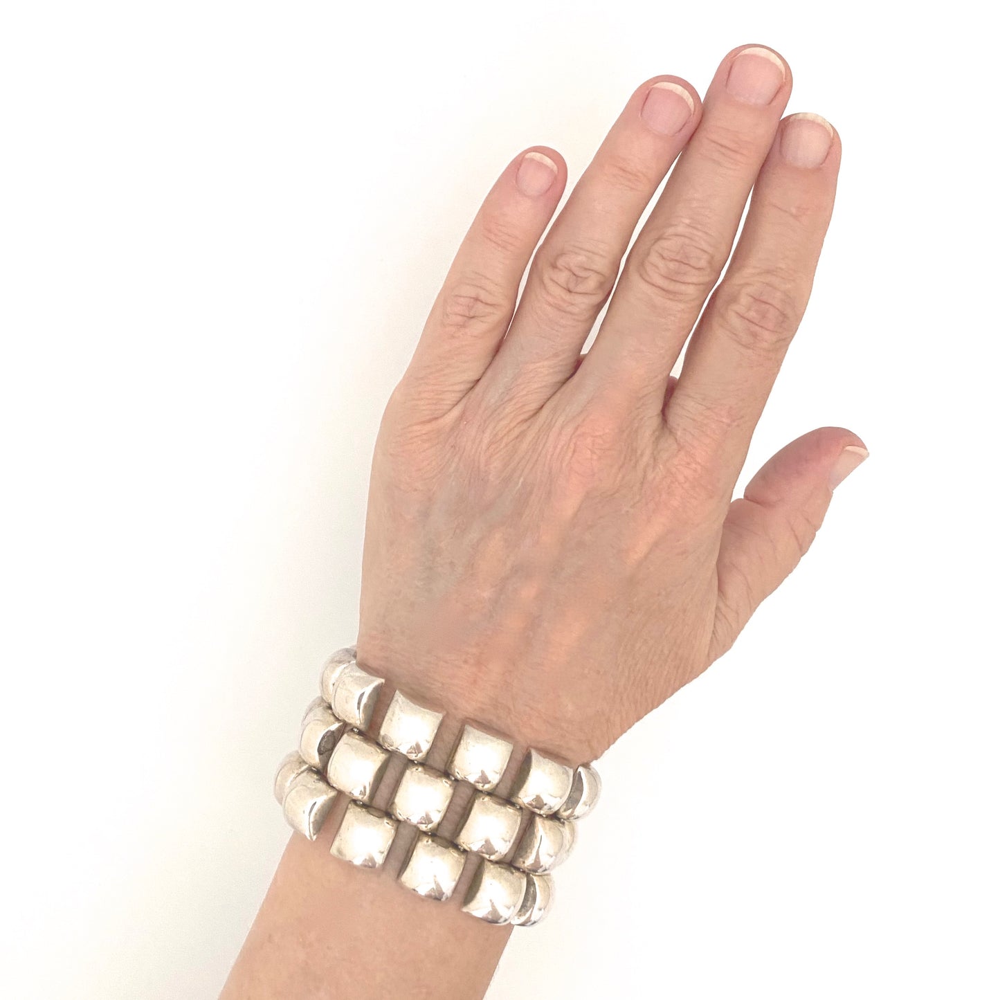 scale vintage silver heavy articulated bracelet Modernist jewelry design