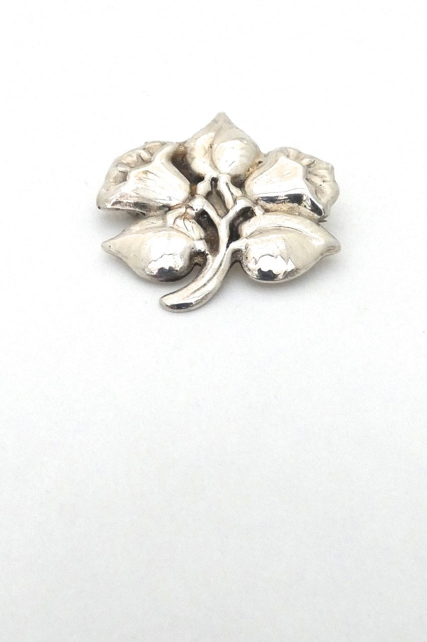 Carl Poul Petersen Canada vintage silver floral brooch Georg Jensen apprentice