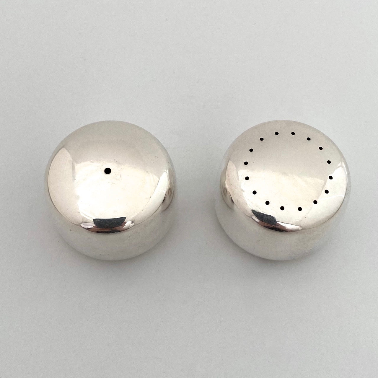 Georg Jensen salt & pepper 1135 by Henning Koppel ~ set #2