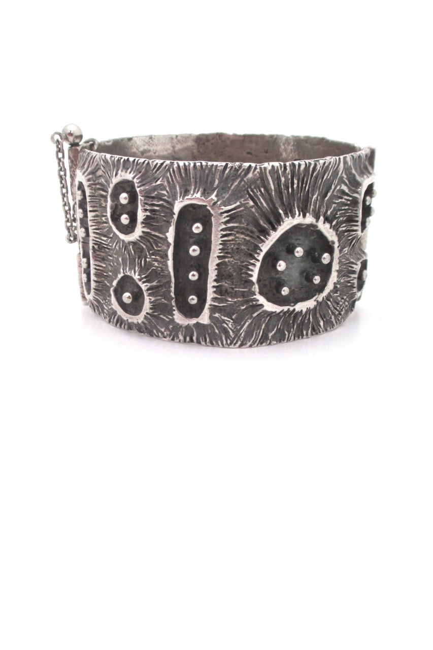 Guy Vidal Canada vintage brutalist pewter craters and posts hinged bracelet