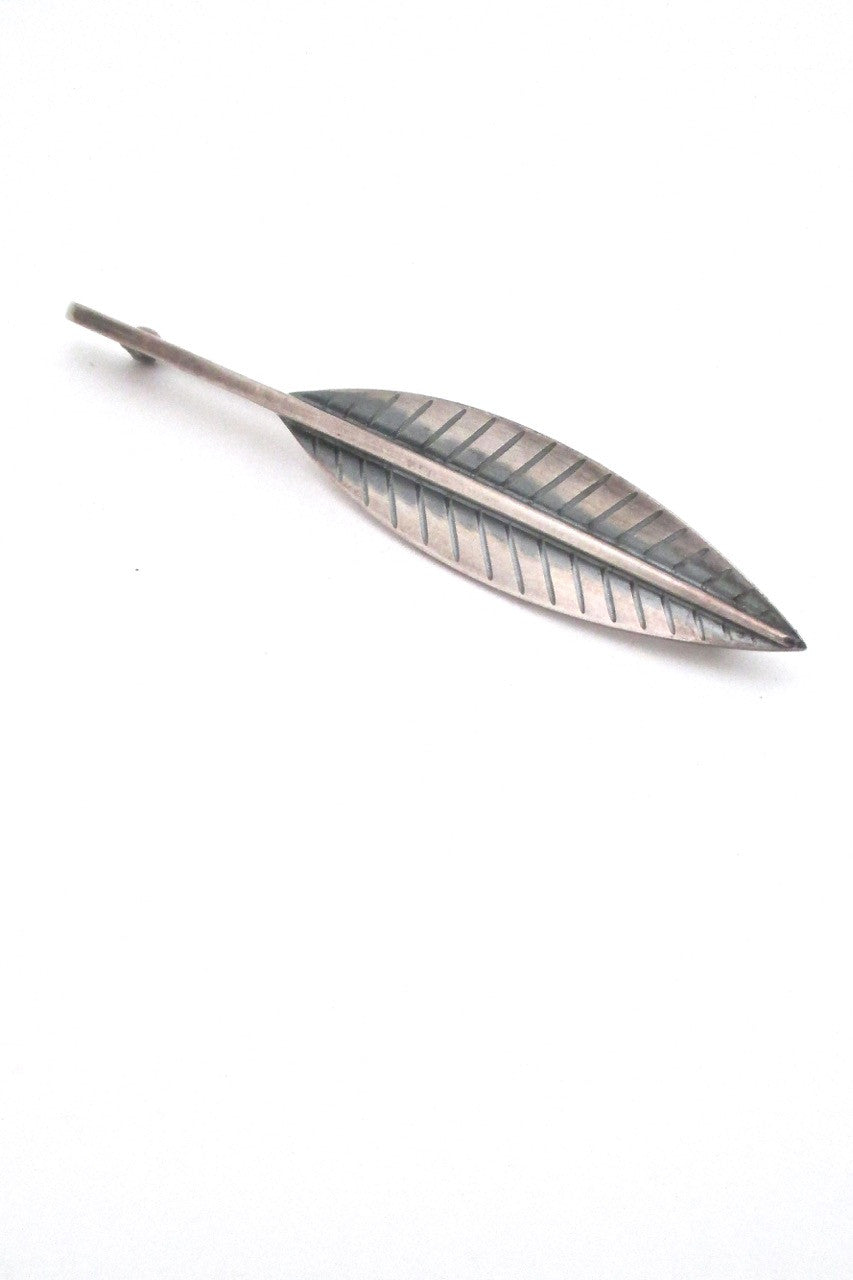 Hans Hansen Denmark vintage Scandinavian Modern silver stylized leaf brooch 134