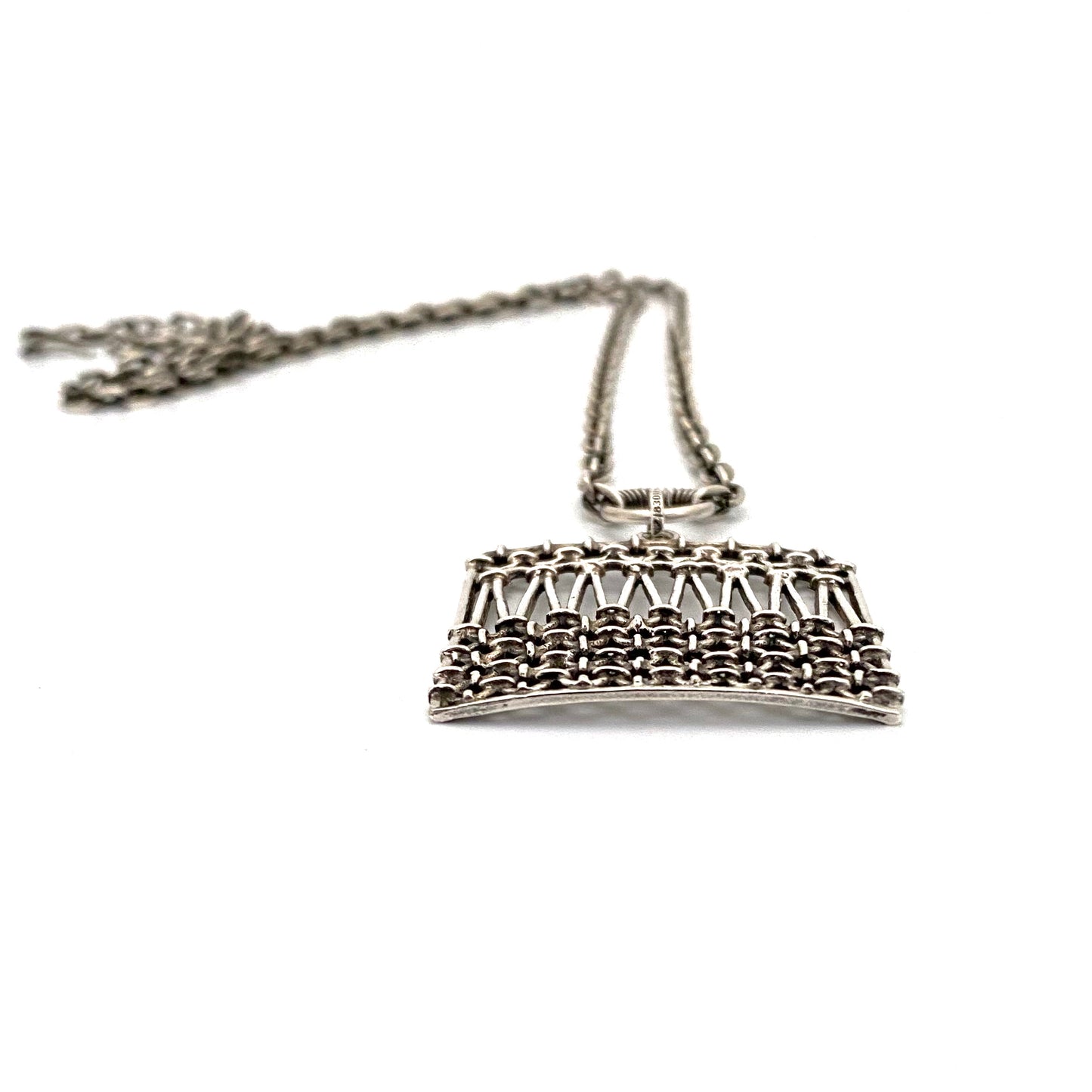 detail Pentti Sarpaneva Finland vintage silver openwork square pendant necklace 1974 Scandinavian Modernist jewelry design