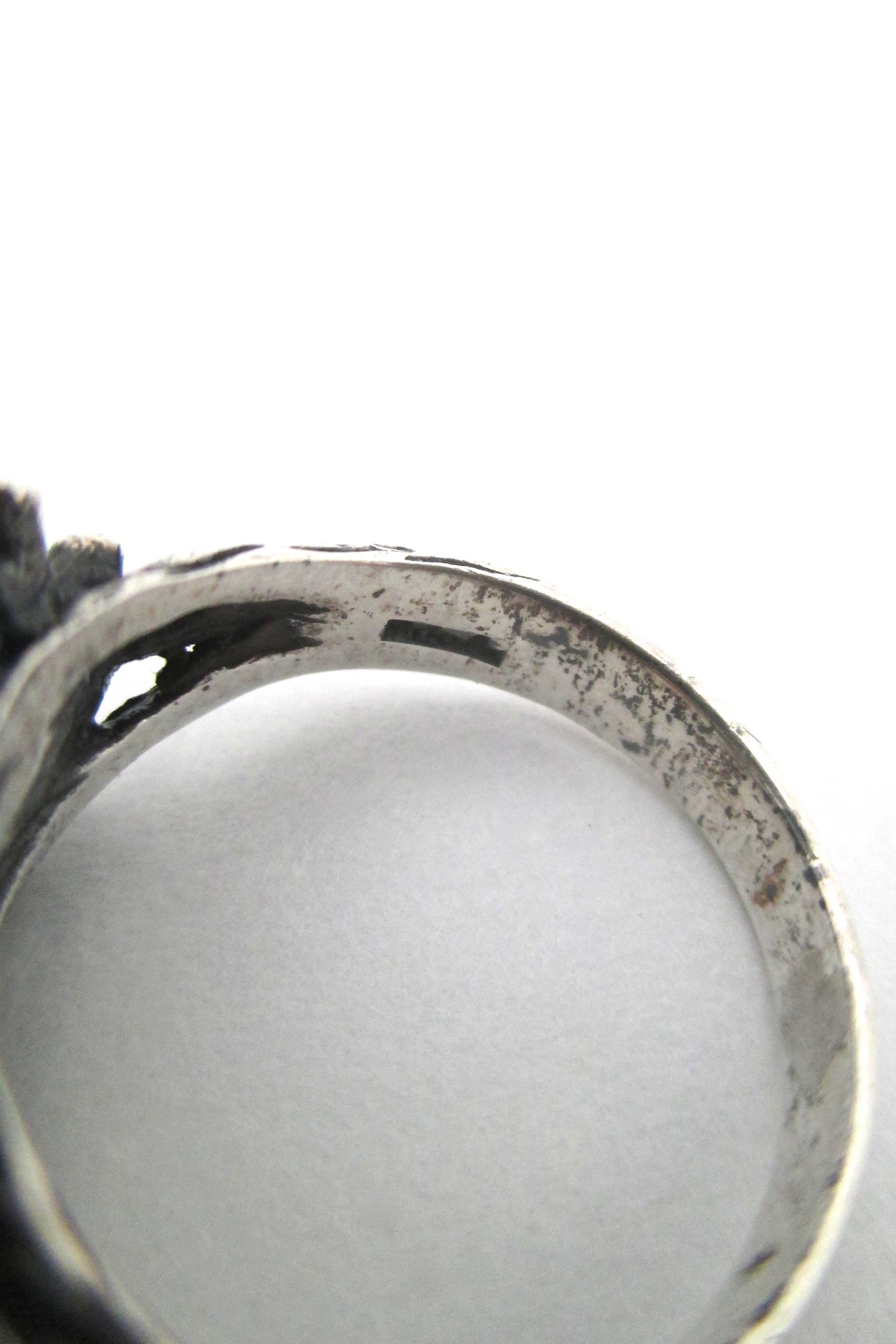 Robert Larin textured sterling & pearl cluster ring