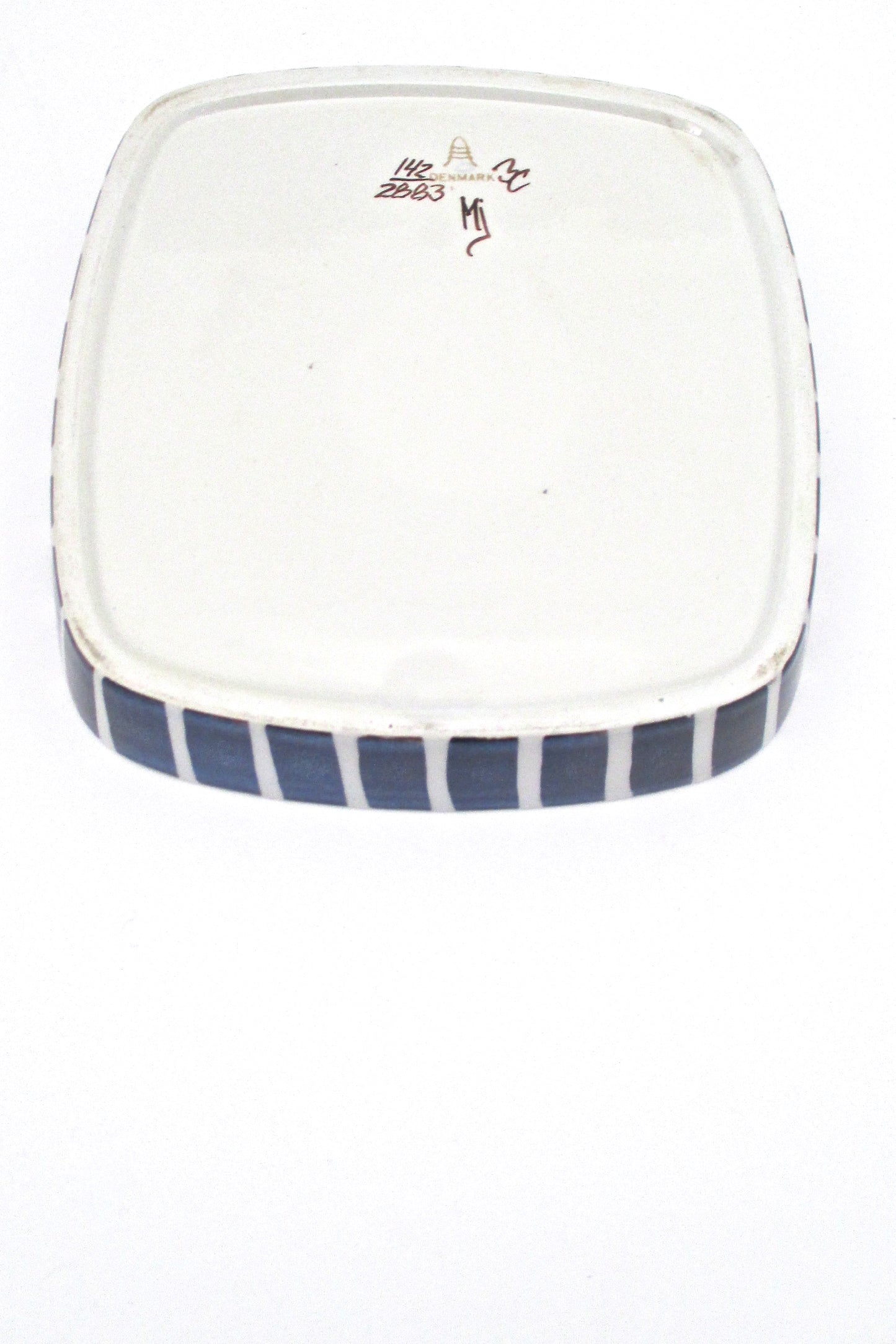 Royal Copenhagen medium 'Tenera' dish - Marianne Johnson