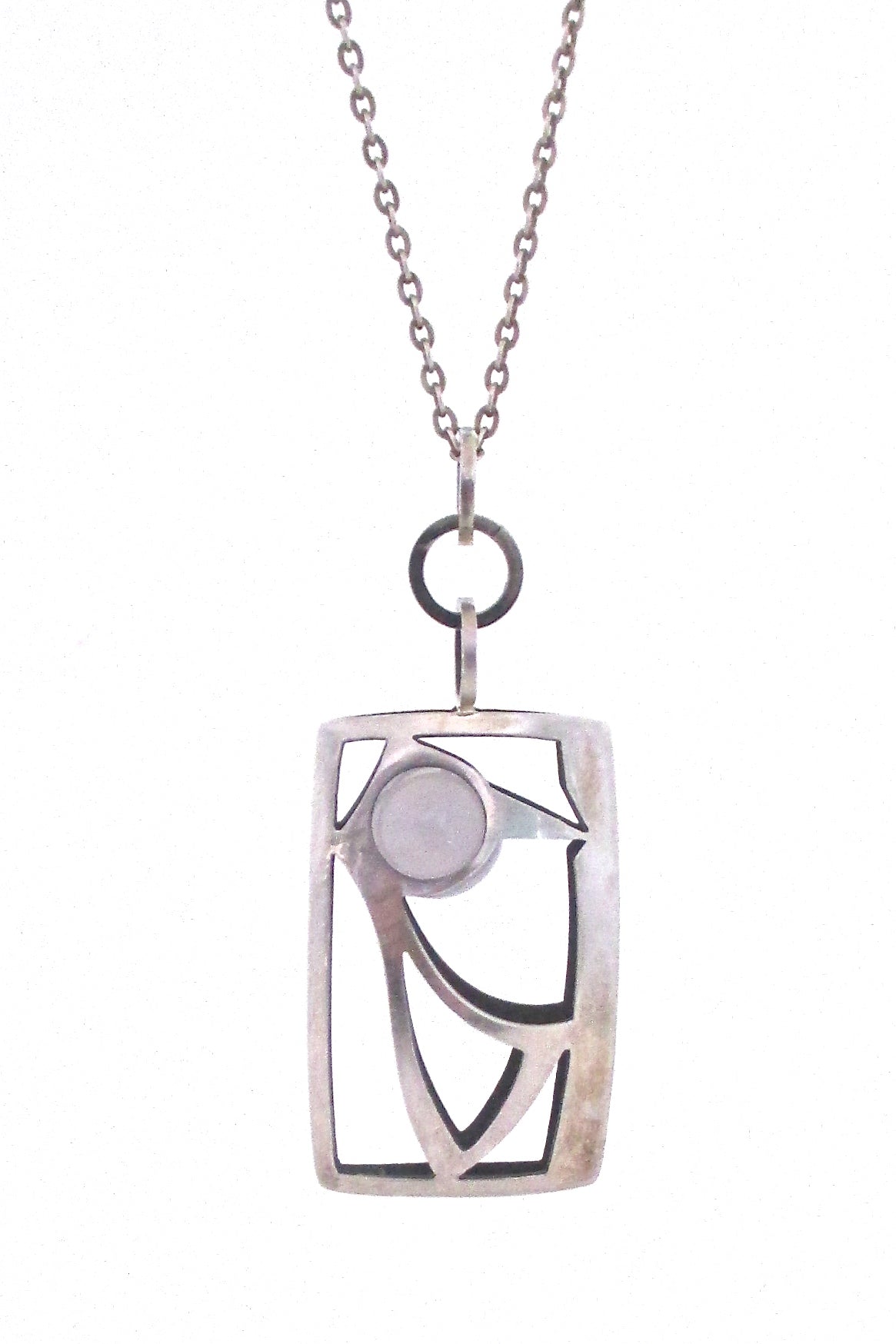 detail Elis Kauppi for Kupittaan Kulta Finland vintage Scandinavian Modern pendant necklace silver chalcedony bird 1966