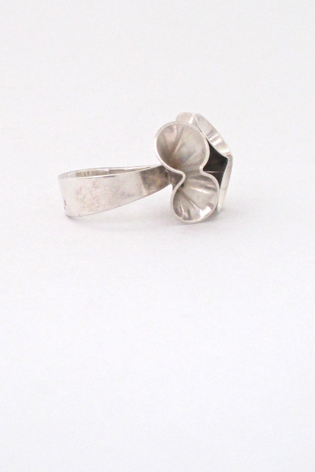 profile Magnus Aase Norway vintage silver Scandinavian Modern cones ring