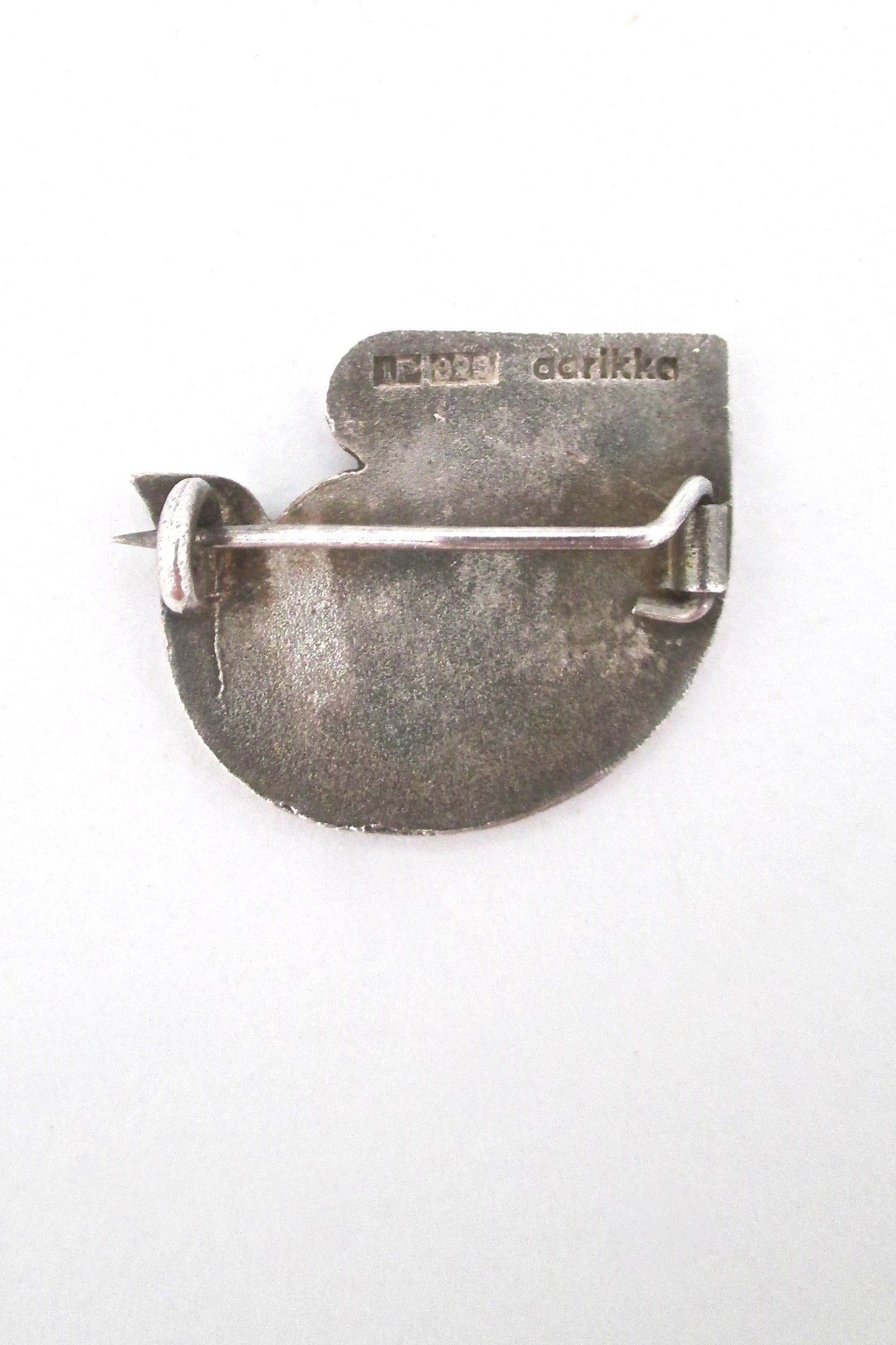 aarikka International Women's Year bird logo brooch ~ 1975