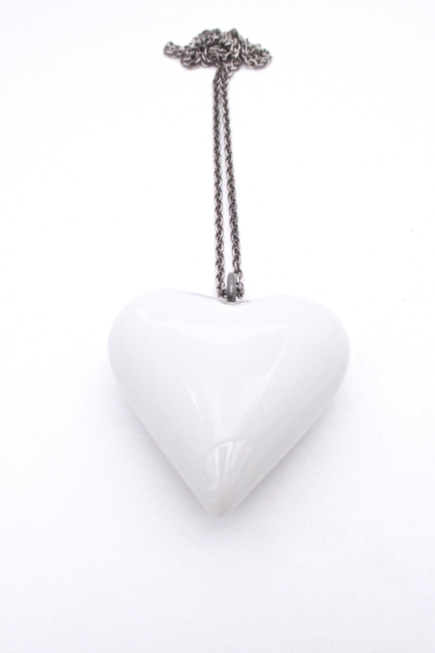 Royal Copenhagen 'big white heart' necklace - original chain
