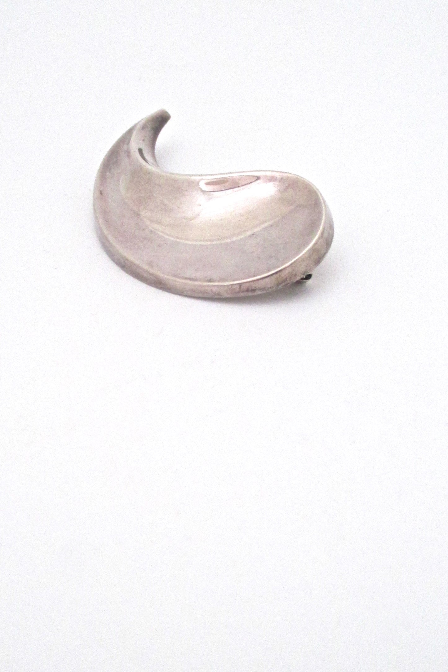 Anton Michelsen 'Persian Palm' brooch - Karen Strand