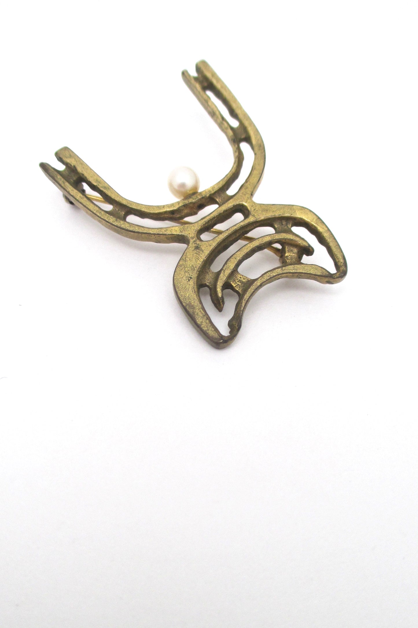 detail Bernard Chaudron Canada vintage brutalist bronze pearl brooch 1970s