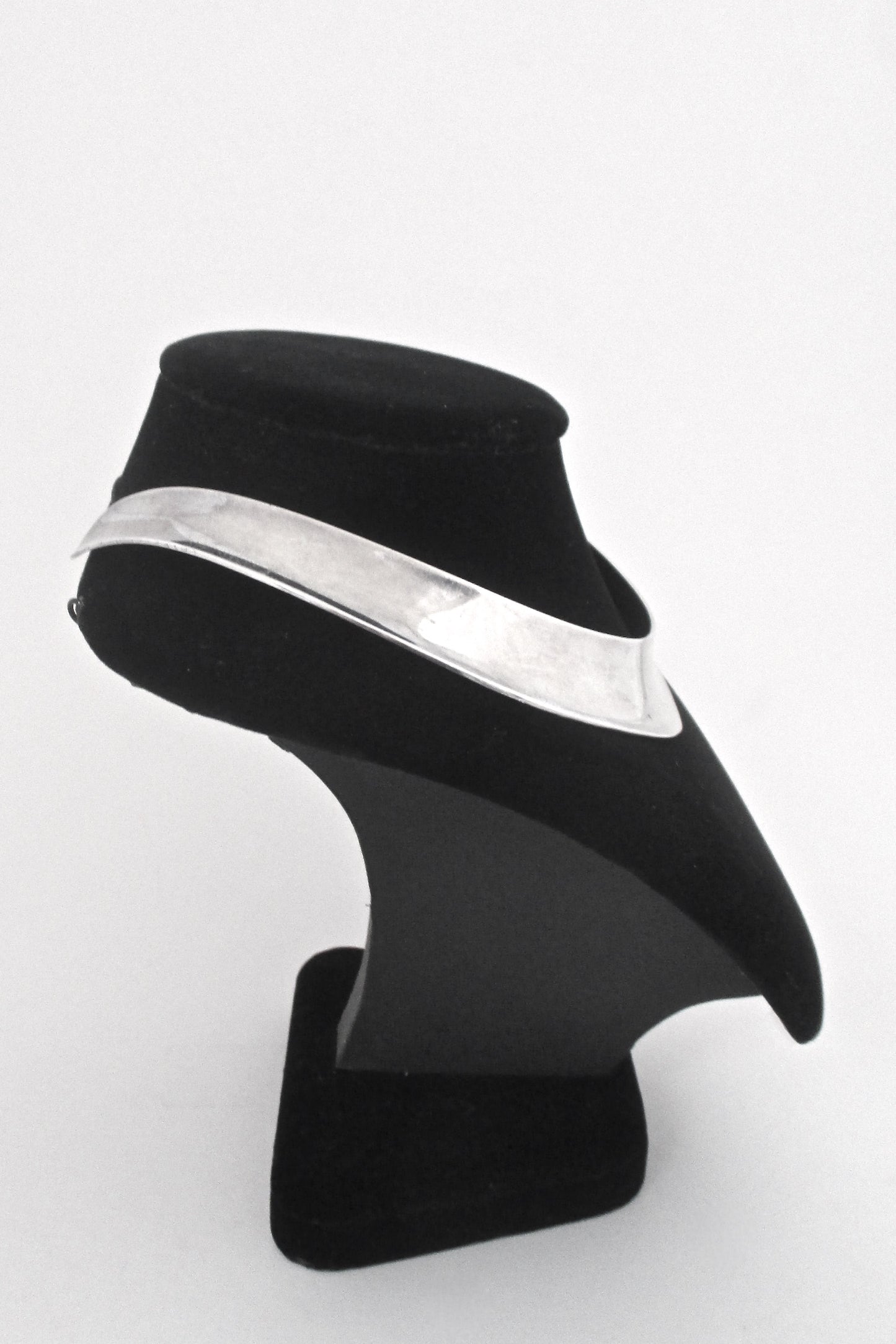 Ove Wendt for Andreas Mikkelsen wide silver choker