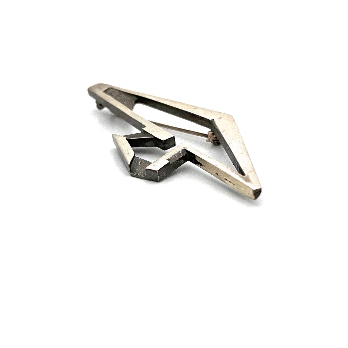 detail Tostrup Norway large vintage silver abstract openwork brooch Gudmund Elvestad Scandinavian Modern jewelry design