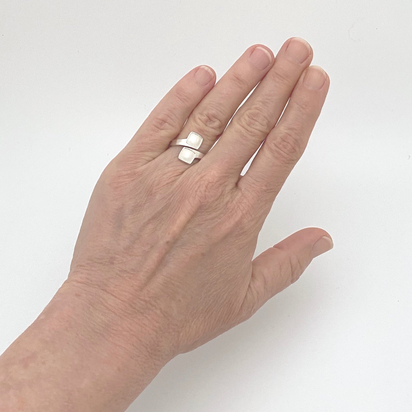 scale Aksel Holmsen Norway vintage silver enamel white ring Scandinavian Modern jewelry design