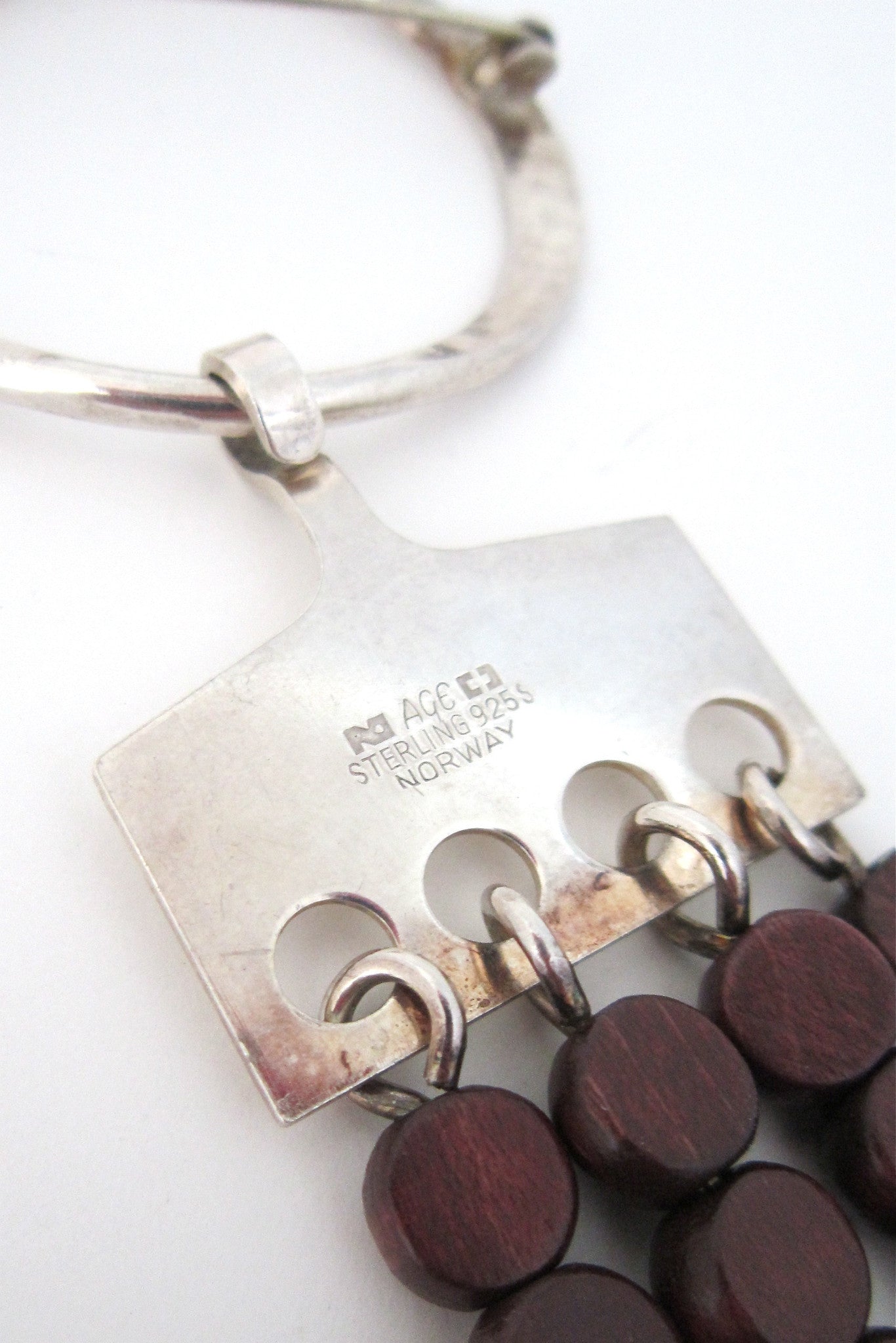 Anna Greta Eker kinetic brooch