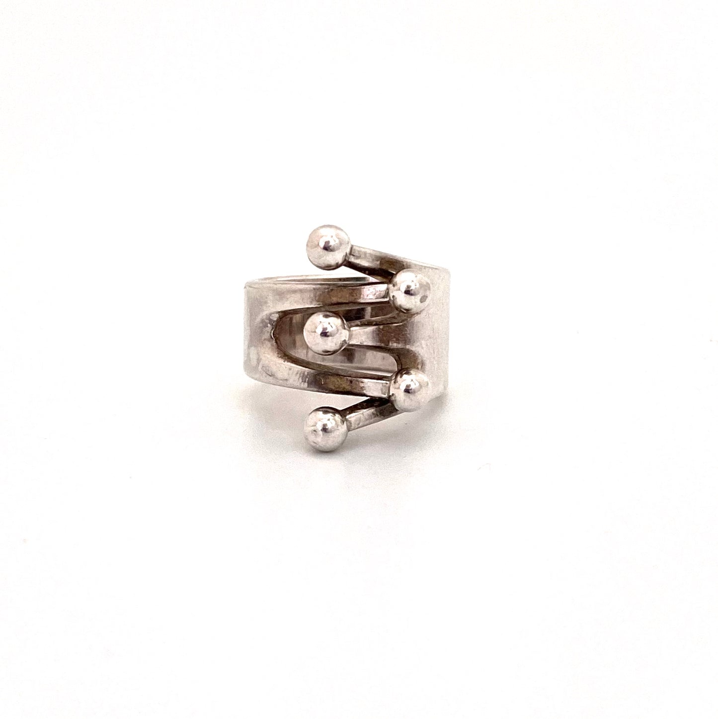 Anna Greta Eker 'Jester' ring ~ 5 point