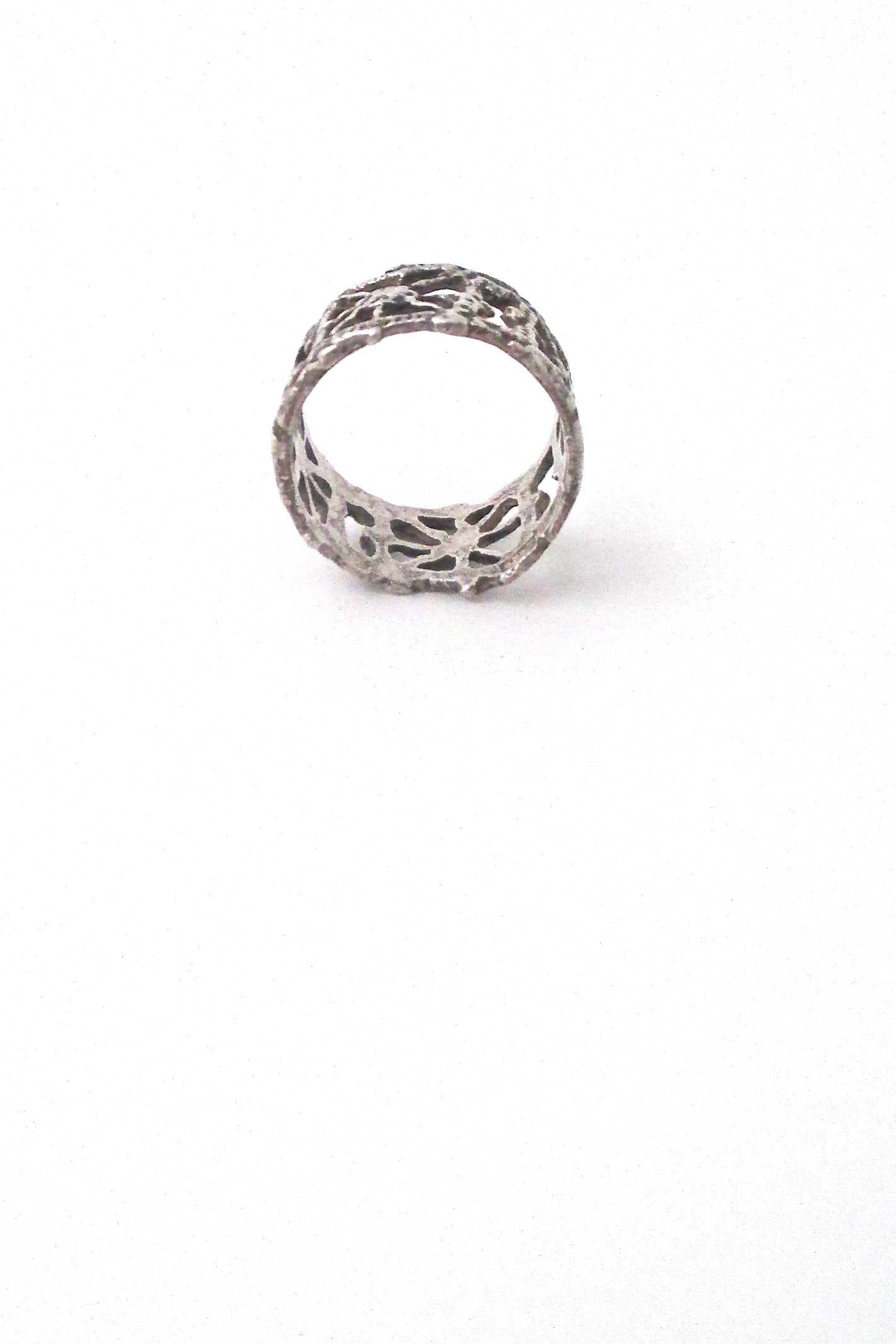 Pentti Sarpaneva silver 'Pitsi' ring ~ band