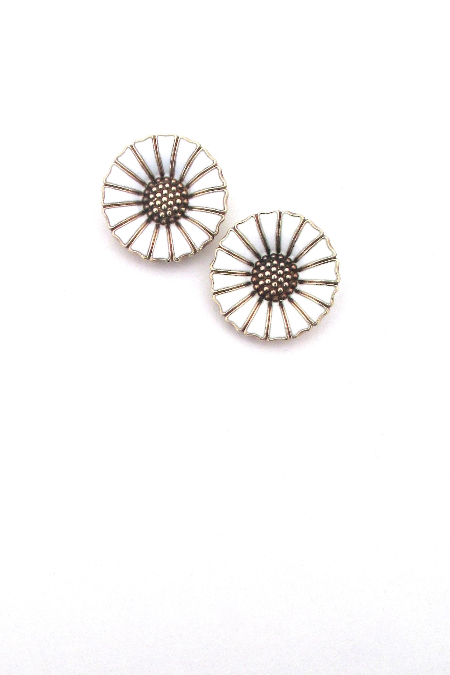 Anton Michelsen Denmark vintage silver enamel classic Marguerite Daisy ear clips