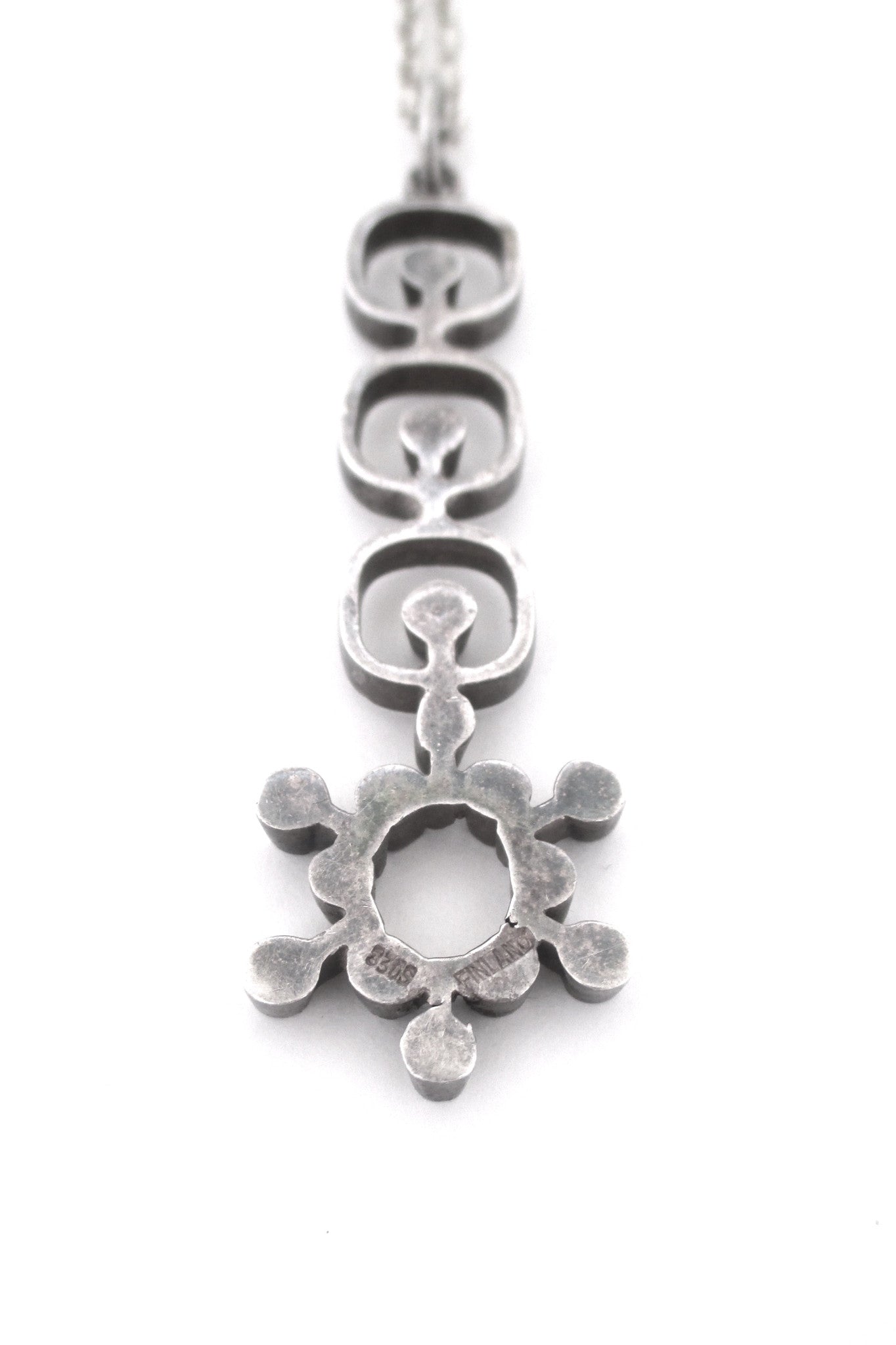 Jorma Laine silver circles pendant