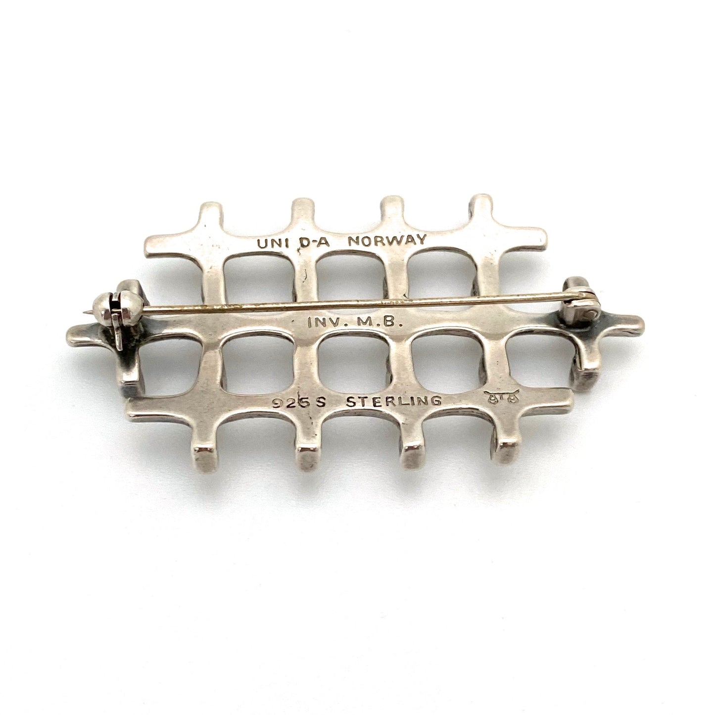 Uni David-Andersen Modernist silver brooch ~ Marianne Berg