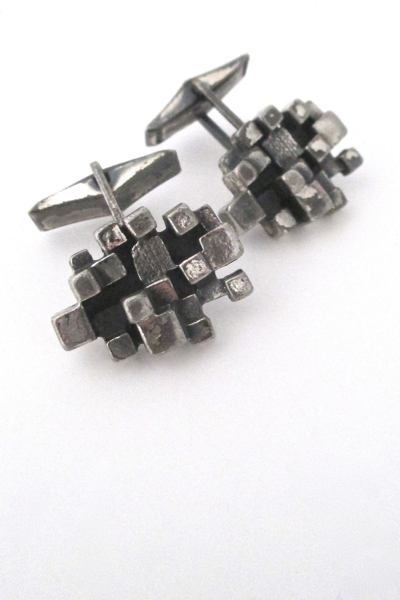 detail Guy Vidal Canada vintage brutalist pewter cubes cufflinks