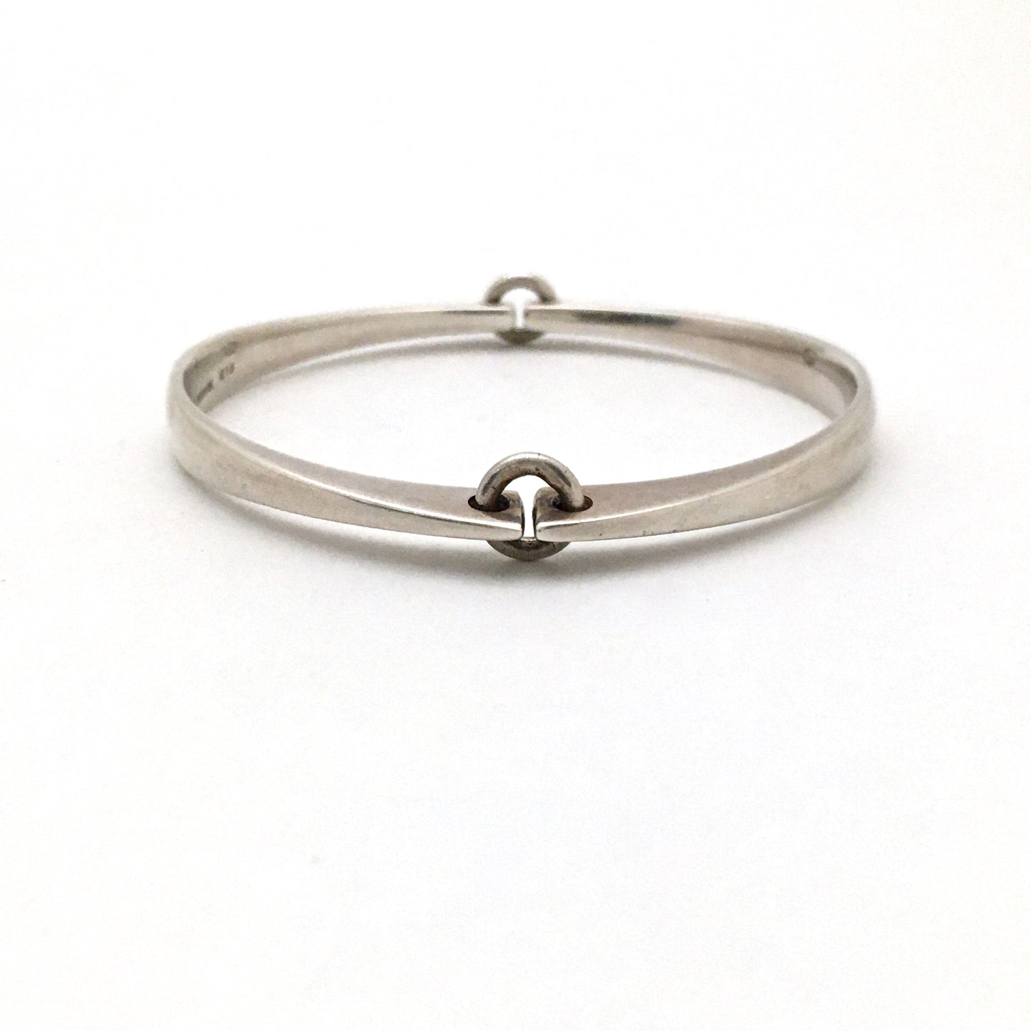 profile Hans Hansen Denmark vintage silver hinged bangle bracelet 218 Bent Gabrielsen Pedersen Scandinavian Modern design jewelry