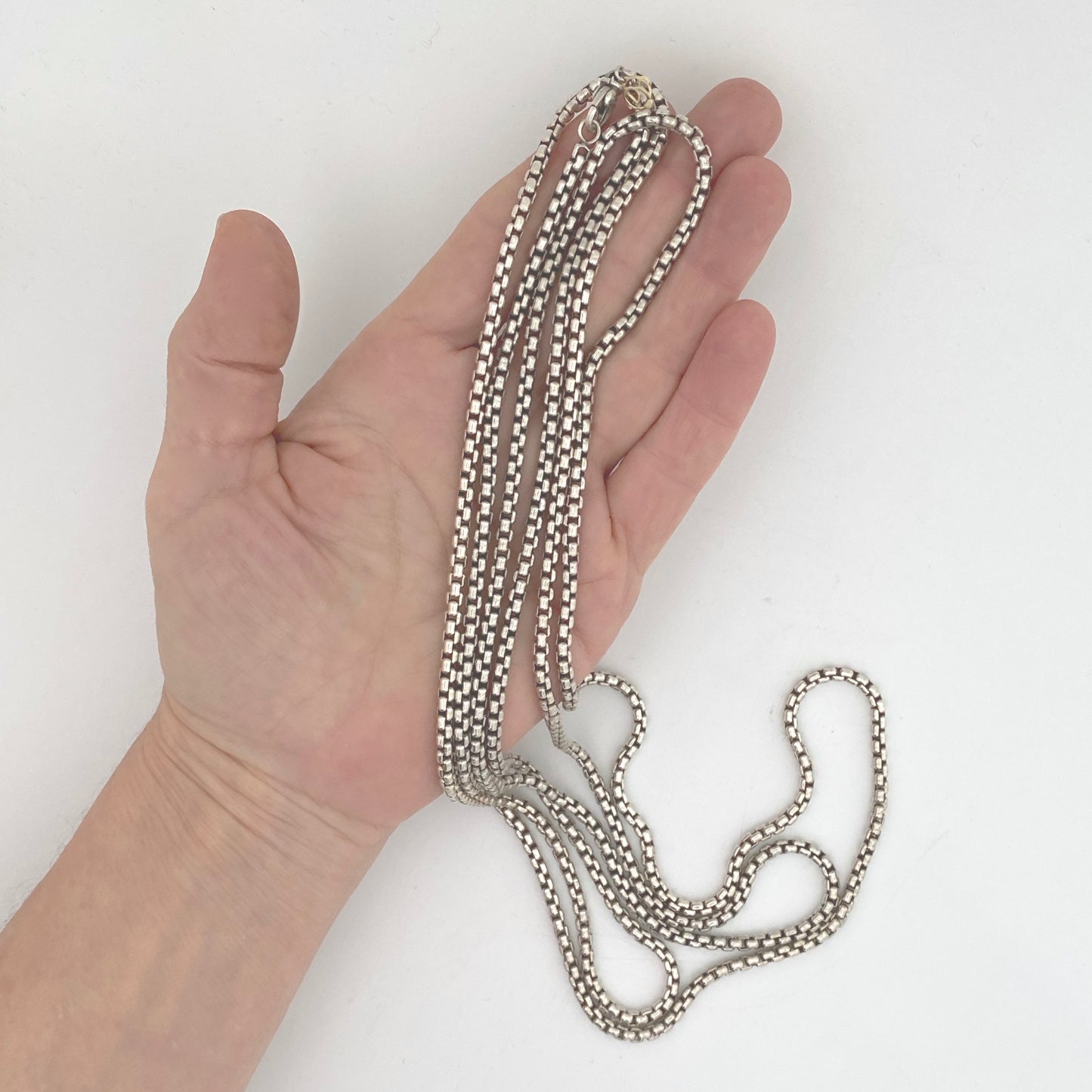 scale David Yurman USA extra long 72 inch silver box link chain 14k gold tag