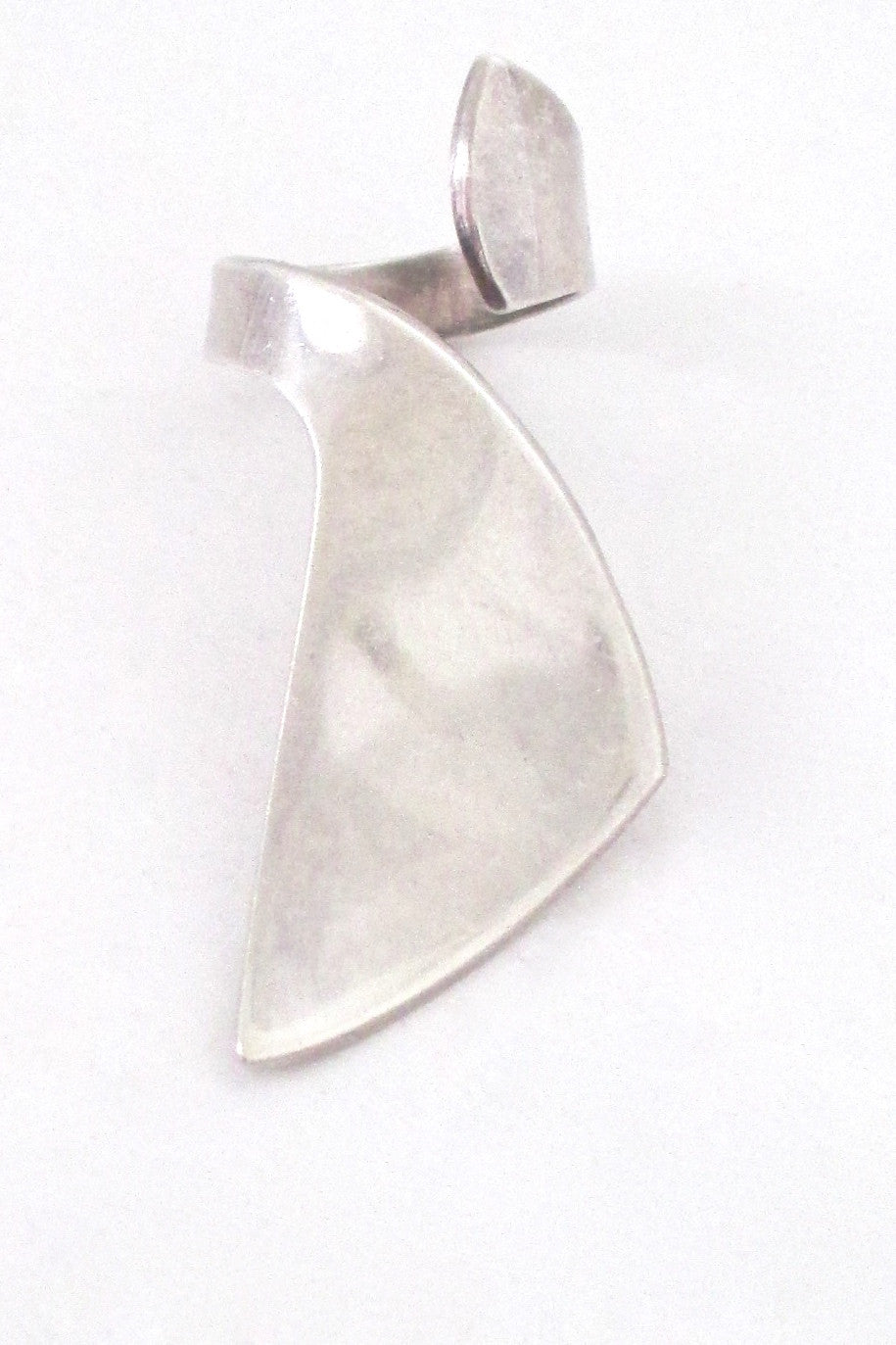 Pekka Piekainen Finland vintage modernist massive ring at Samantha Howard Vintage