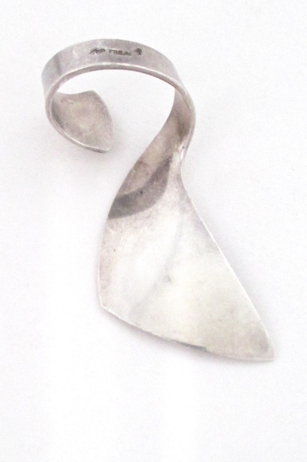 Pekka Piekainen large ring / hand sculpture