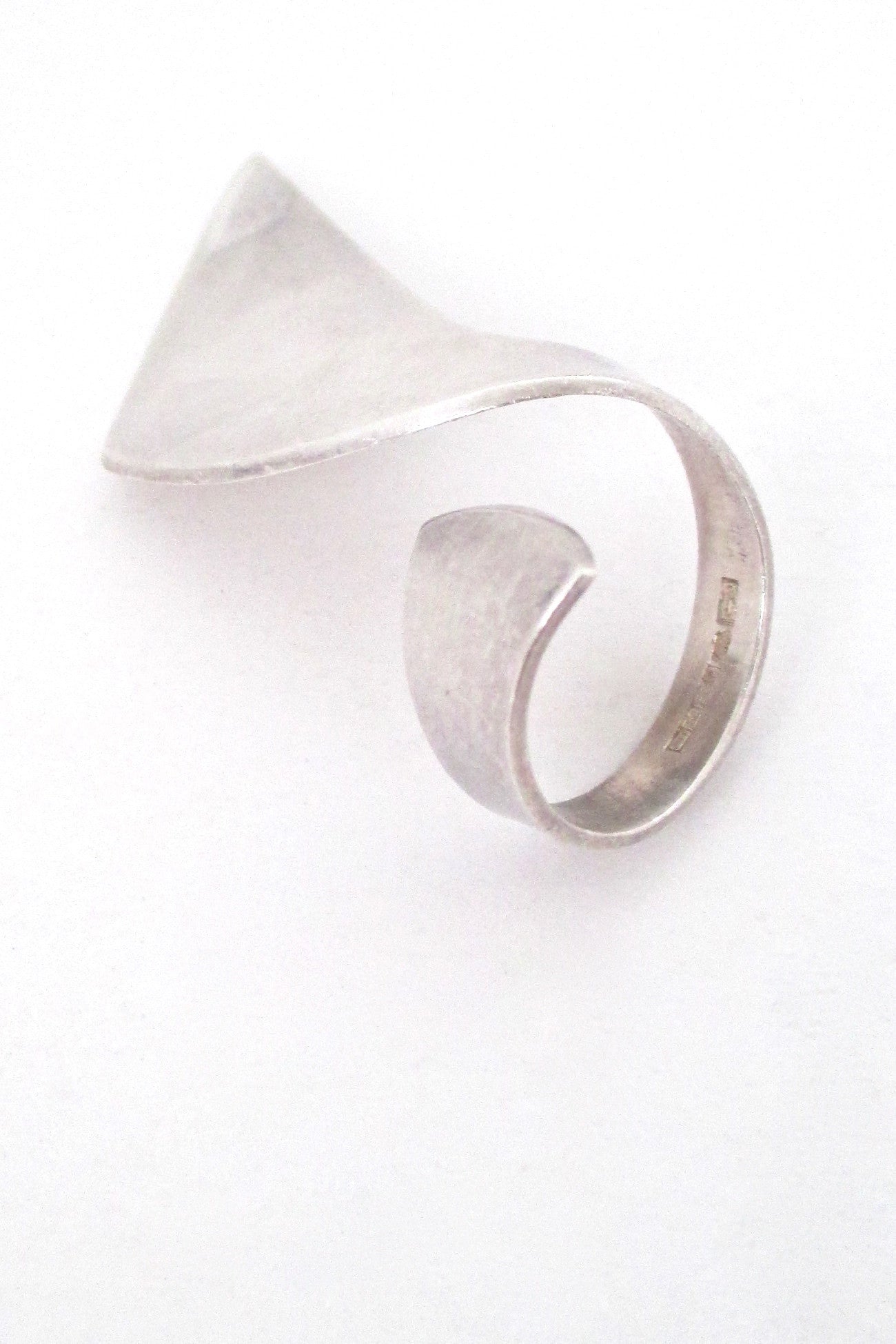 Pekka Piekainen large ring / hand sculpture
