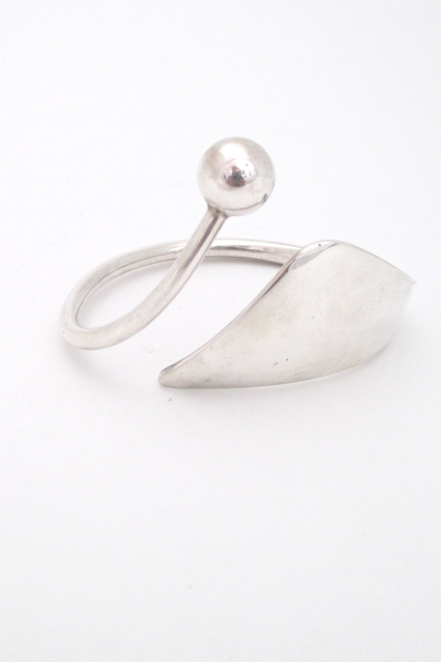 Bent Knudsen heavy silver hand wrought bracelet